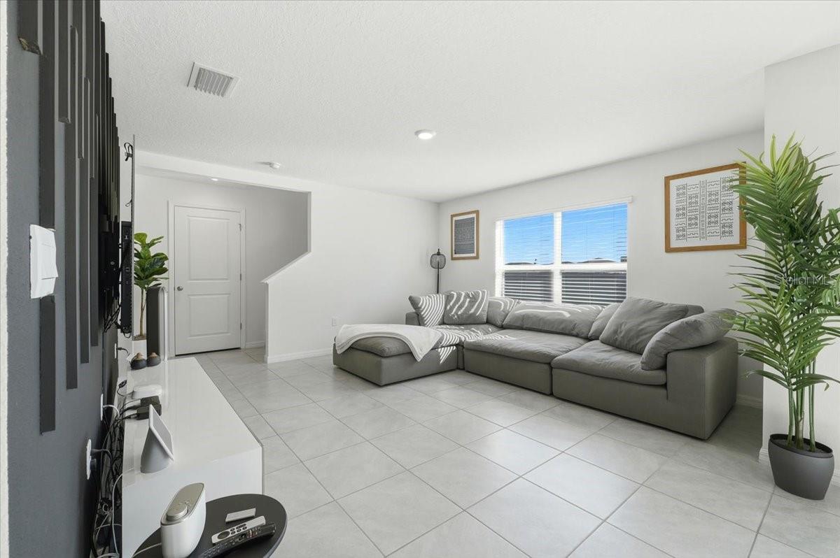 1211 TAHITIAN SUNRISE DR — photo 13