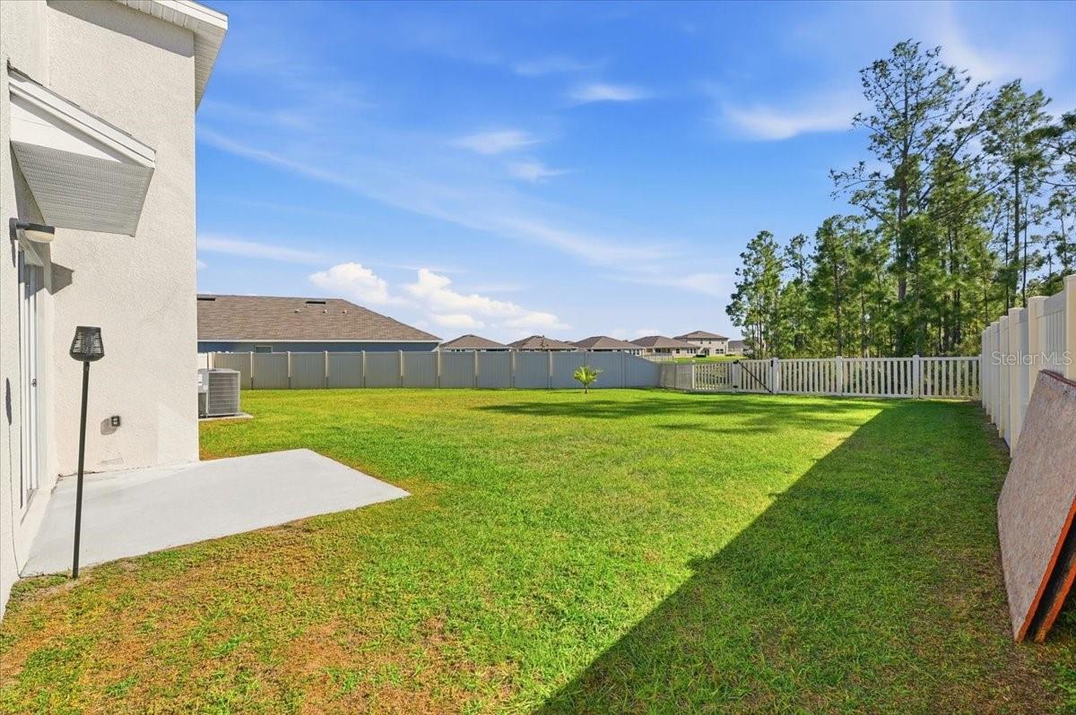 1211 TAHITIAN SUNRISE DR — photo 33