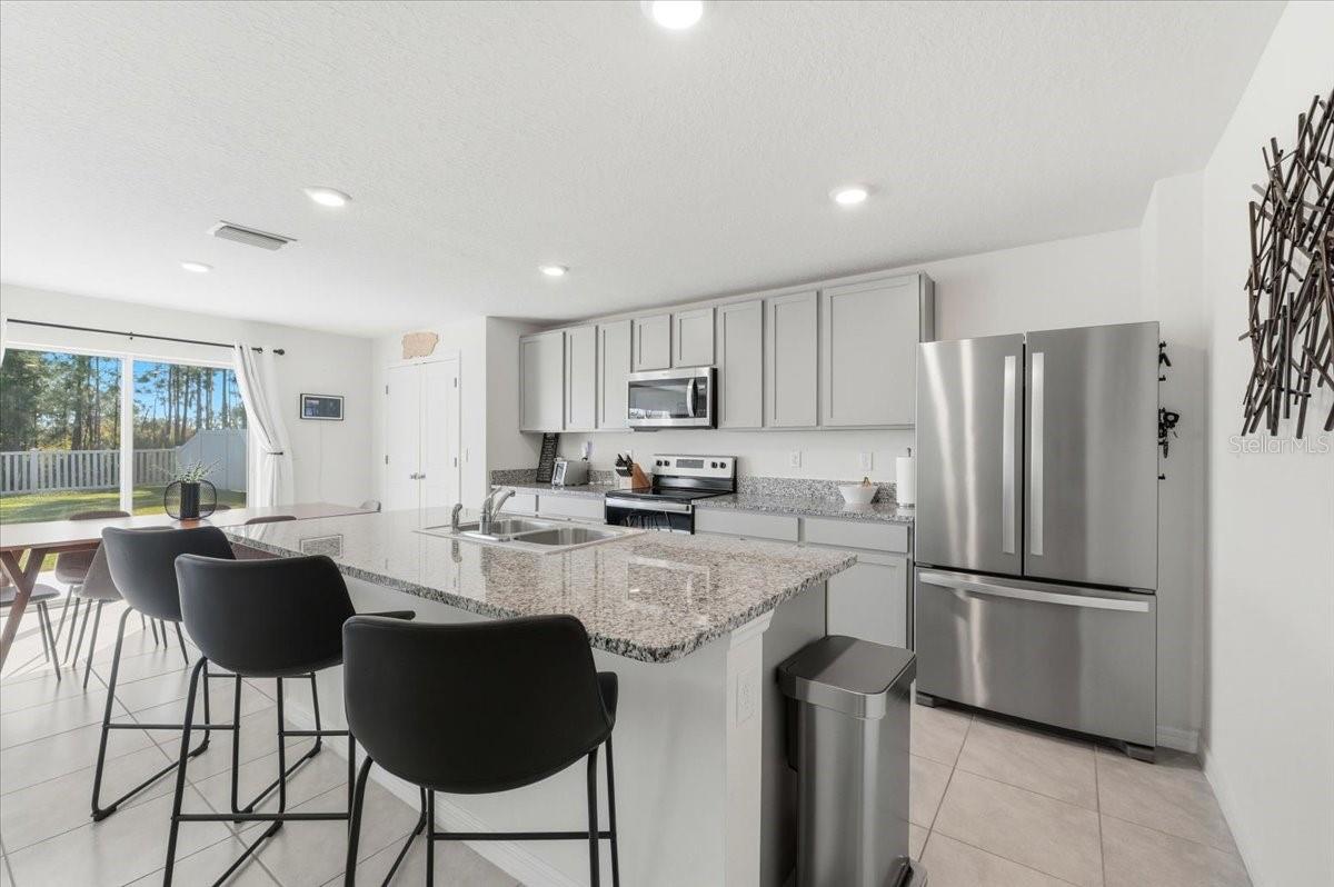1211 TAHITIAN SUNRISE DR — photo 16