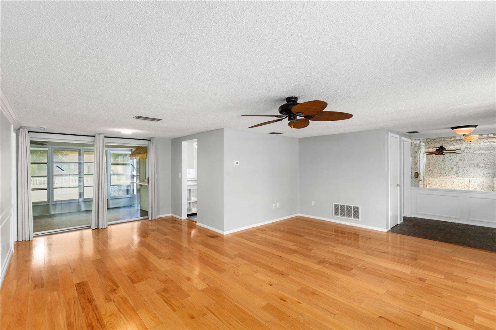 3803 SAIL DR — photo 5