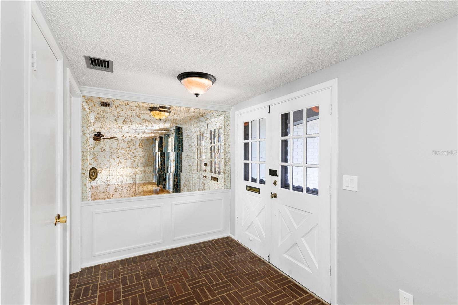 3803 SAIL DR — photo 2