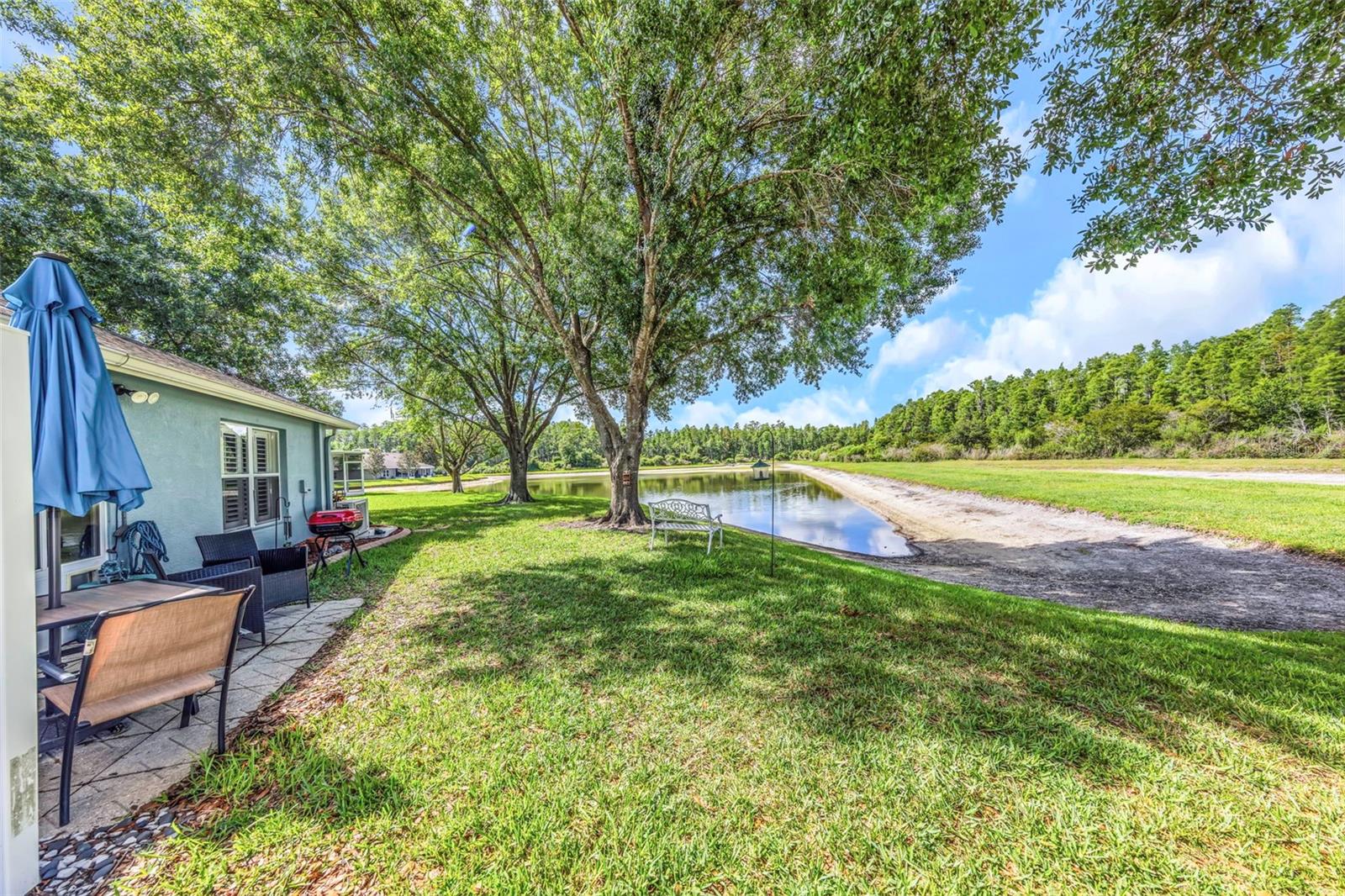 19238 WEYMOUTH DR — photo 41