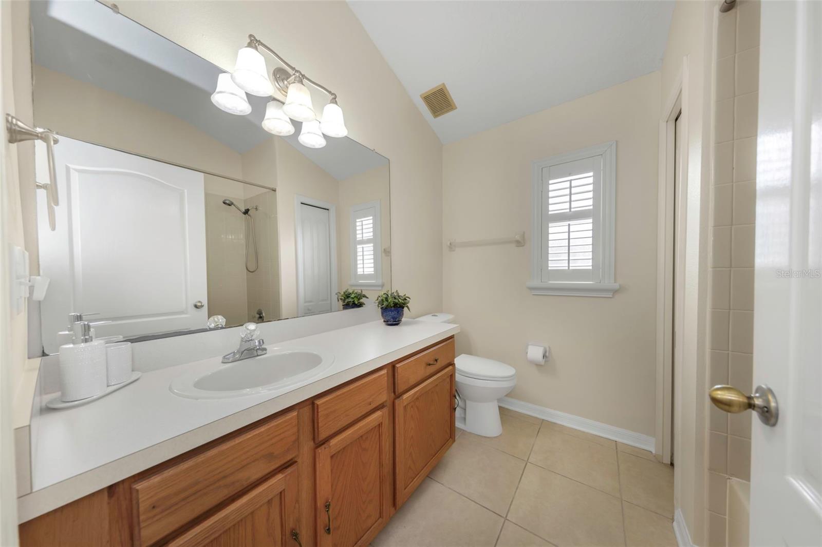 19238 WEYMOUTH DR — photo 22