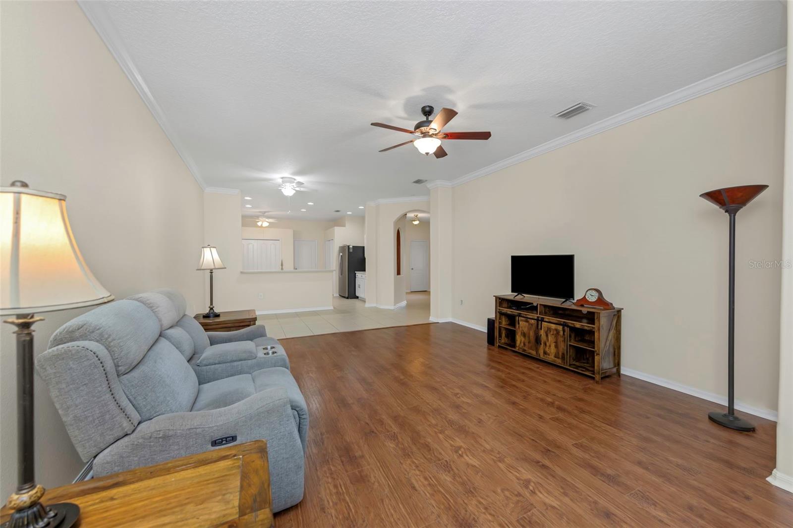 19238 WEYMOUTH DR — photo 34