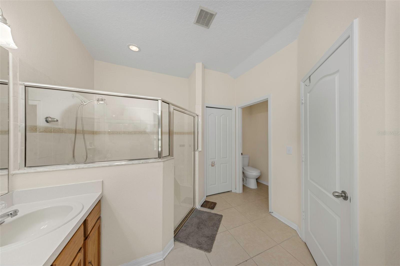 19238 WEYMOUTH DR — photo 15