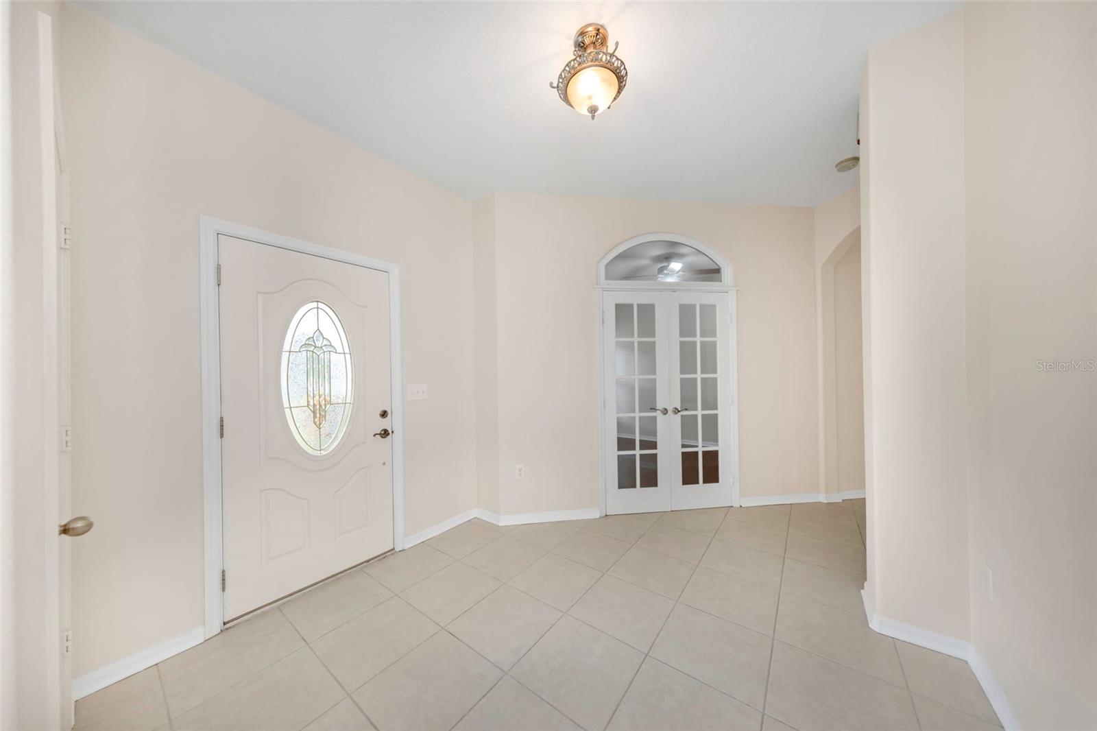 19238 WEYMOUTH DR — photo 4
