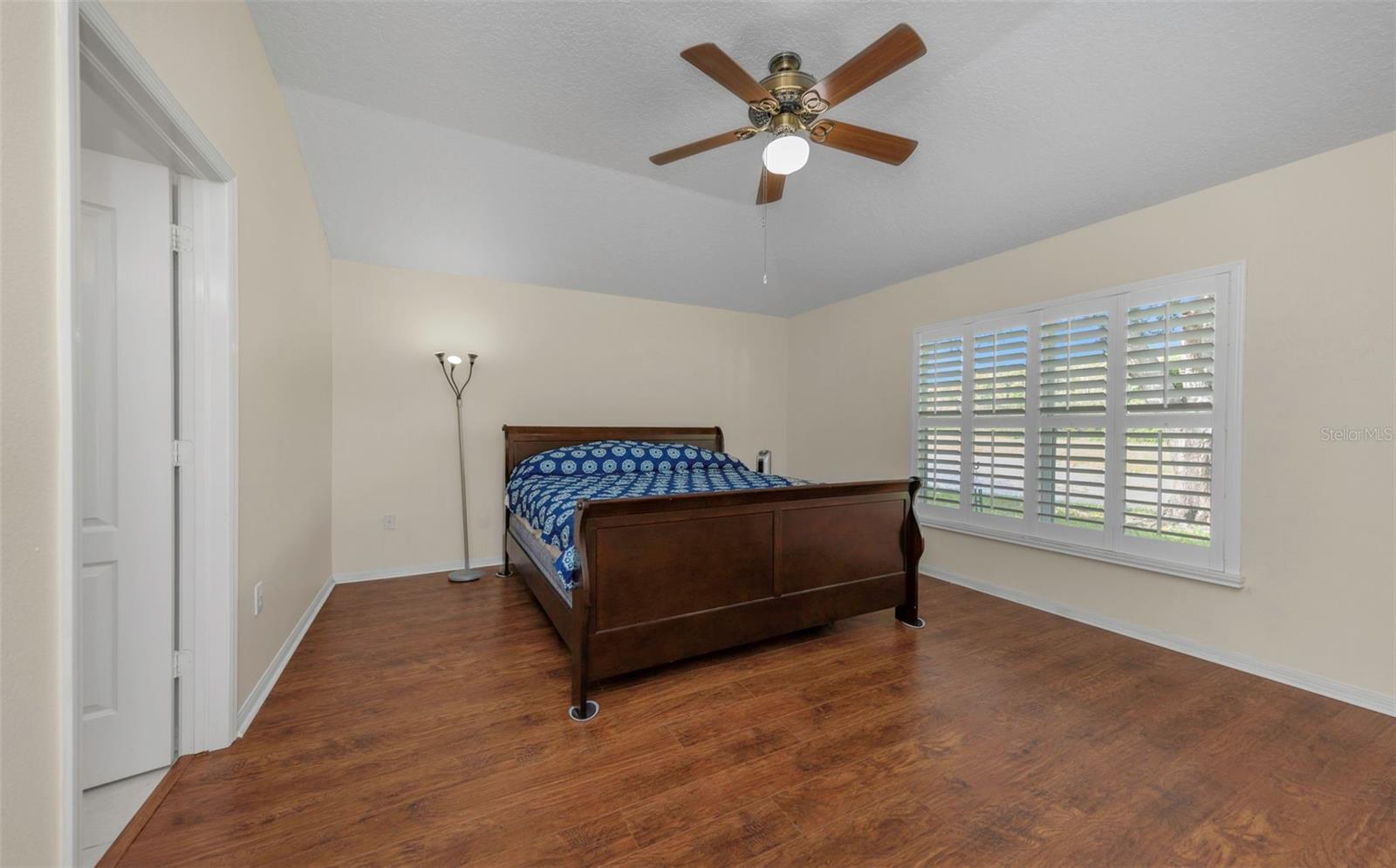 19238 WEYMOUTH DR — photo 11