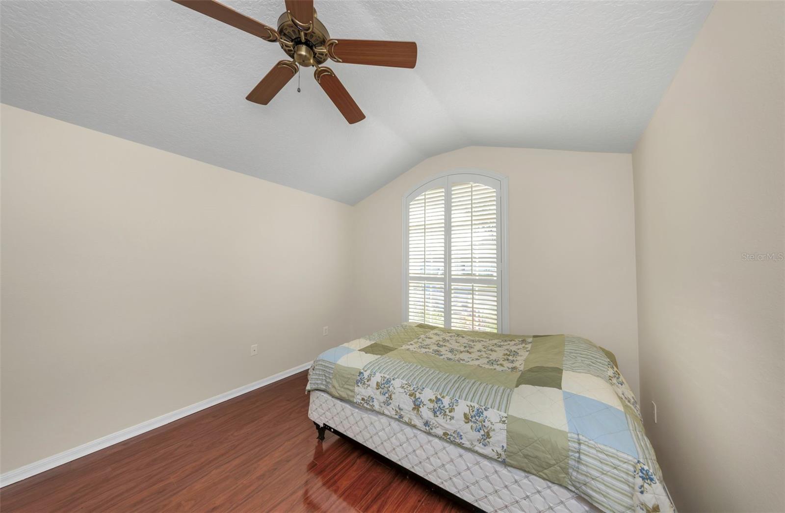 19238 WEYMOUTH DR — photo 18
