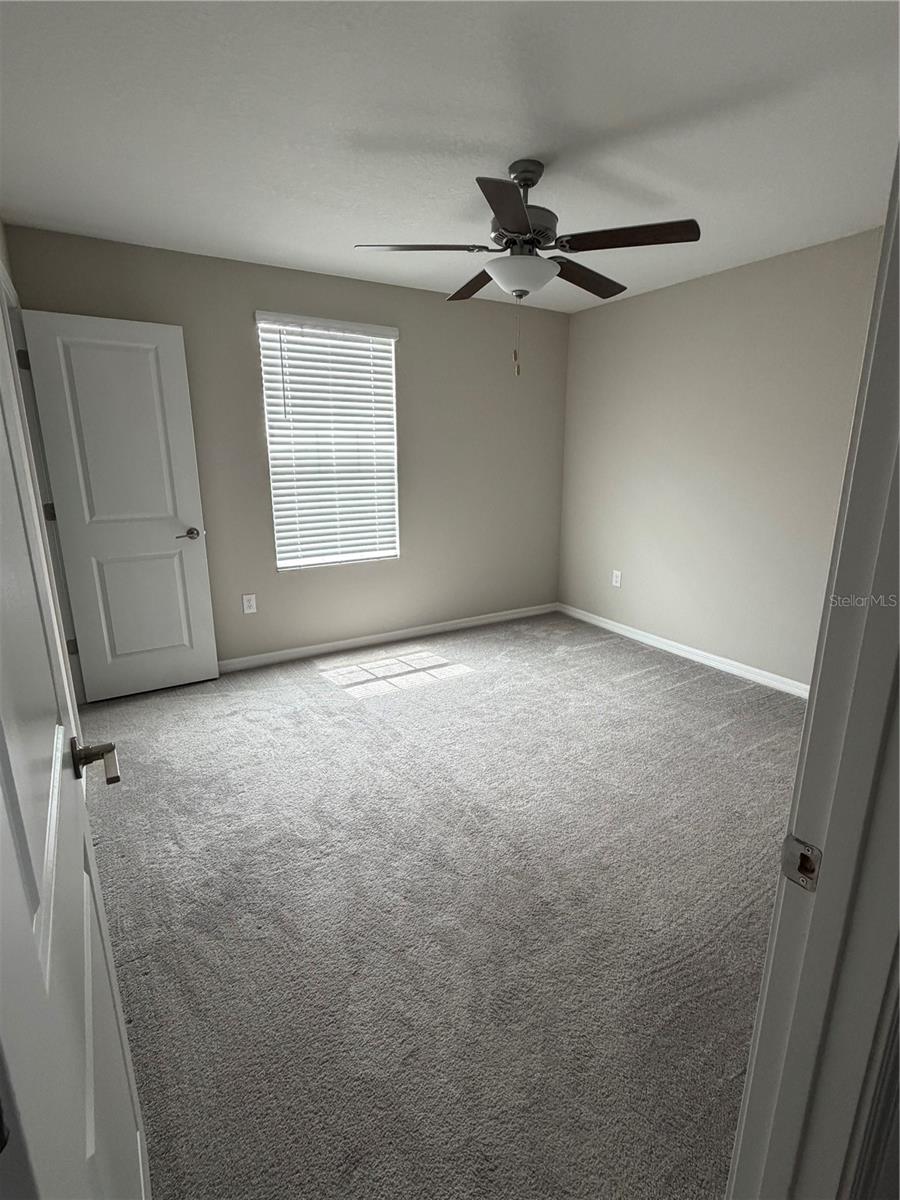 15434 MILLER CREEK DR — photo 18