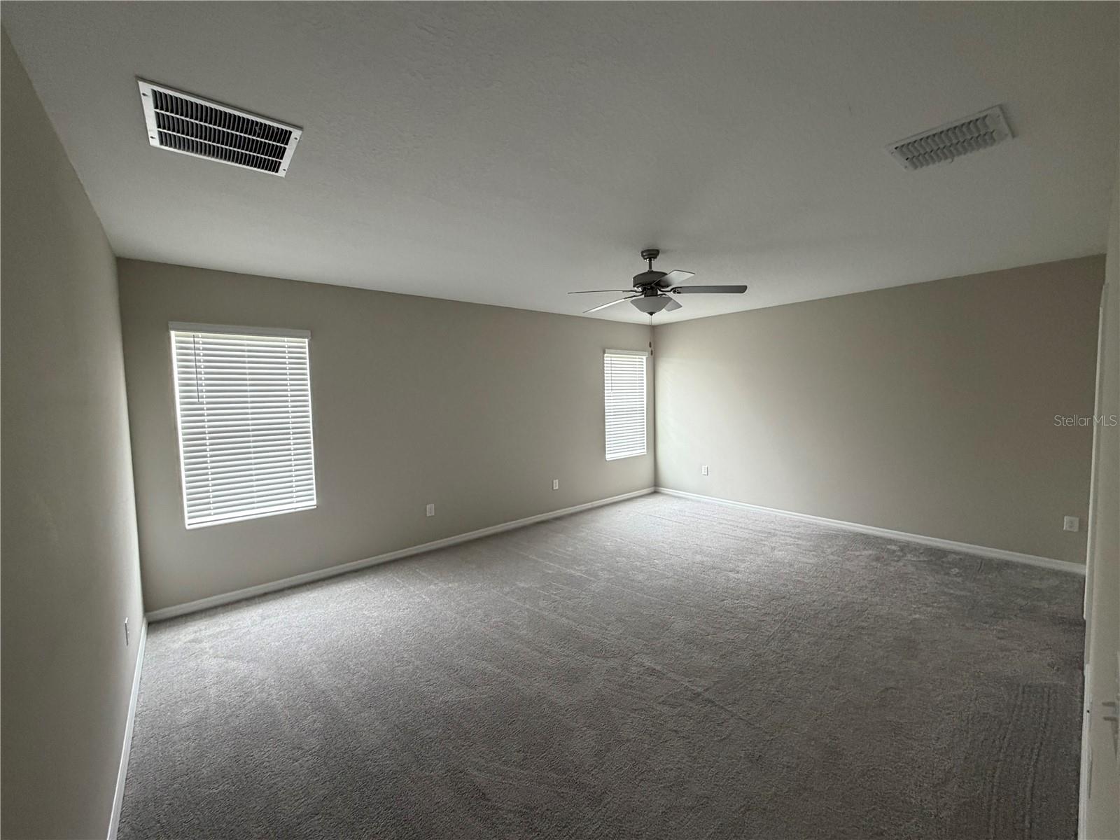15434 MILLER CREEK DR — photo 5