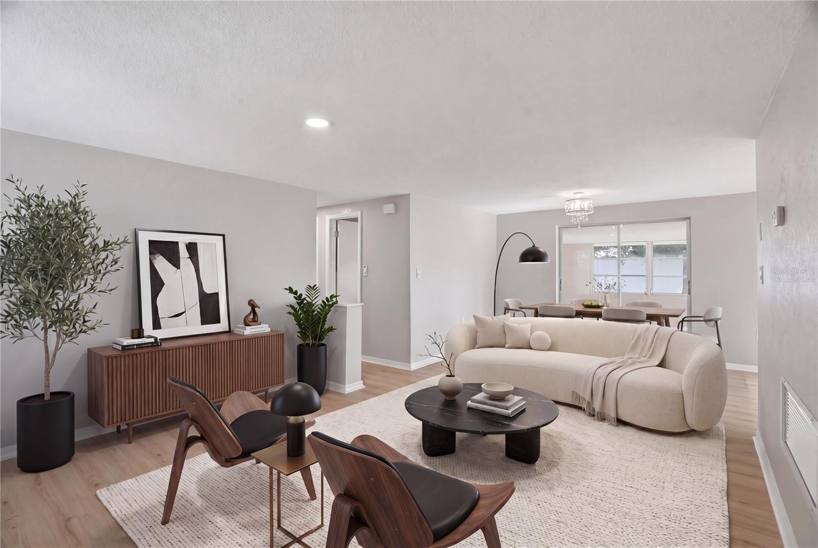 3104 SALISBURY DR — photo 3