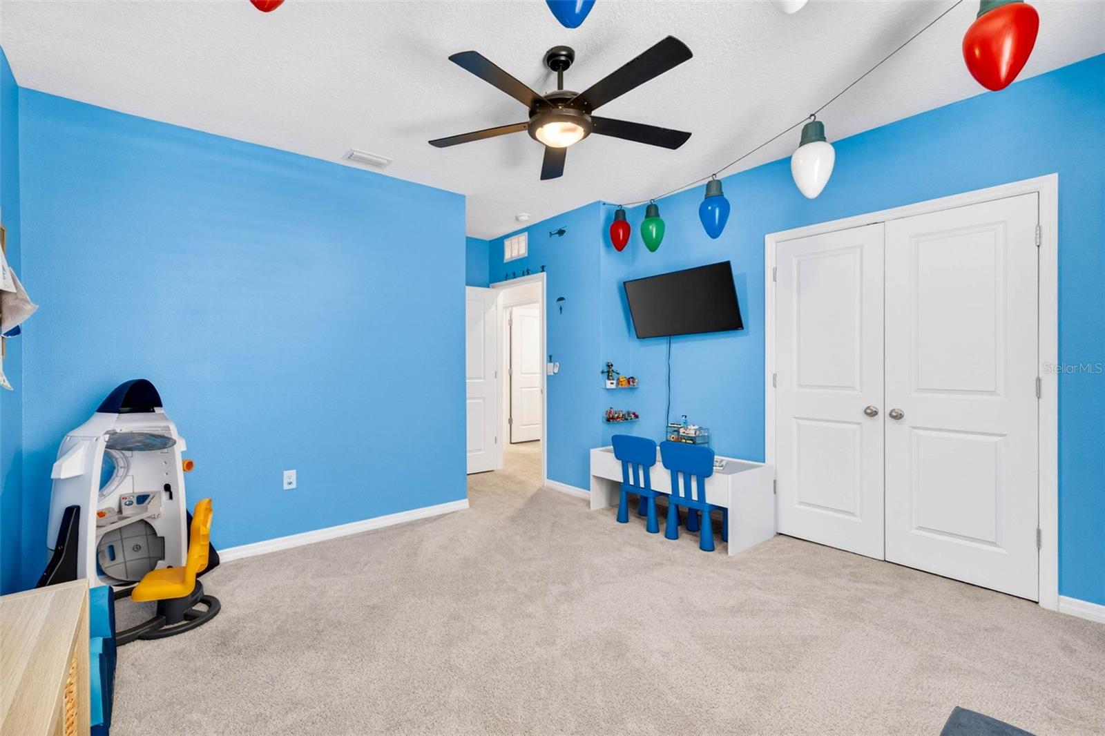 13793 WINEBERRY DR — photo 38