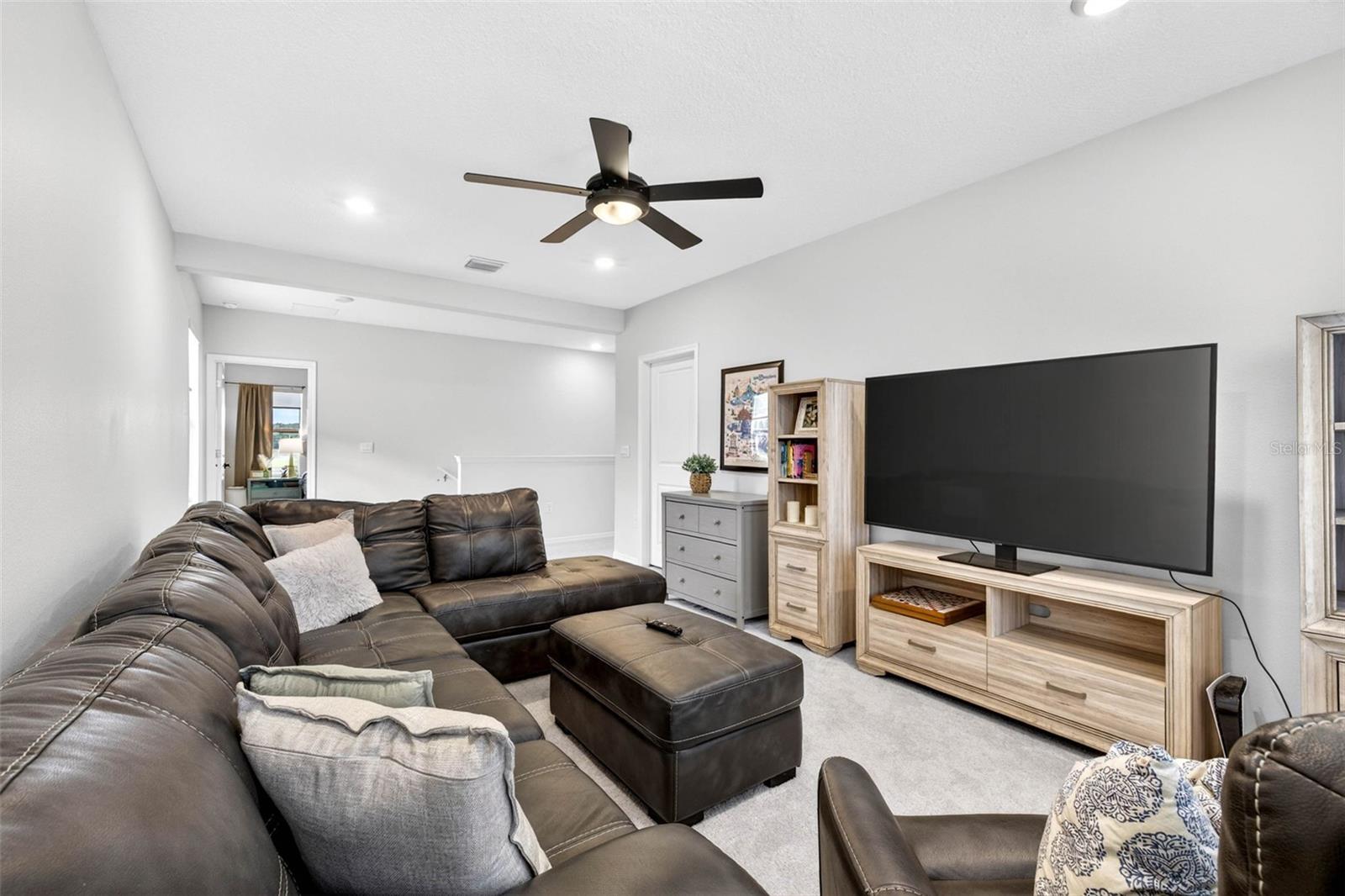 13793 WINEBERRY DR — photo 30