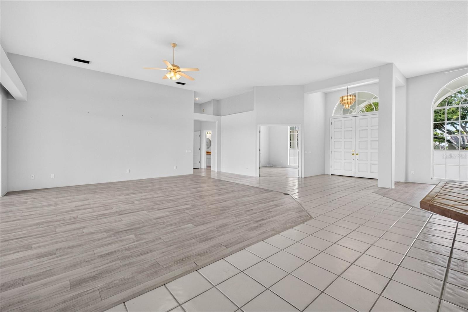 8911 RIVERLACHEN WAY — photo 16