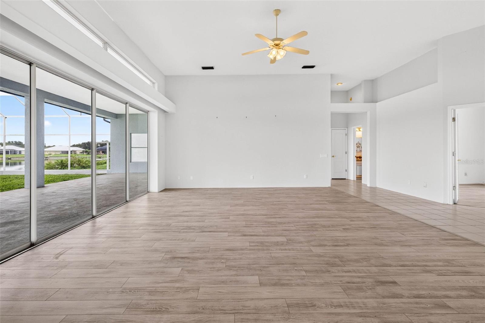 8911 RIVERLACHEN WAY — photo 32