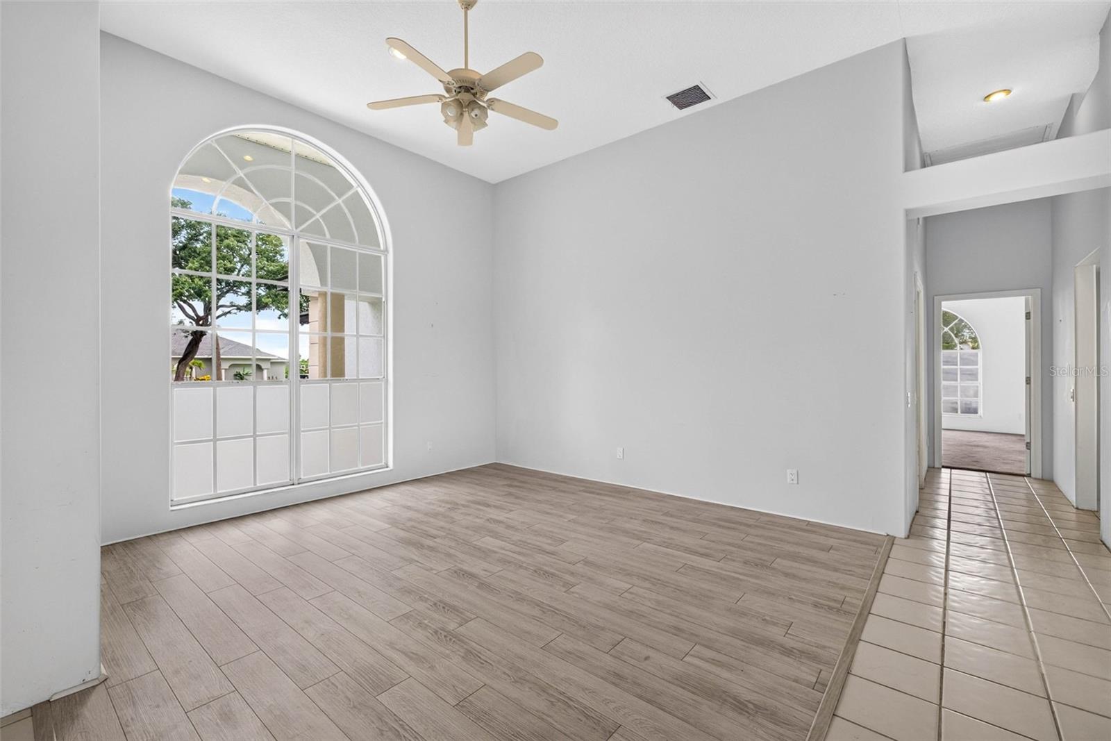 8911 RIVERLACHEN WAY — photo 10