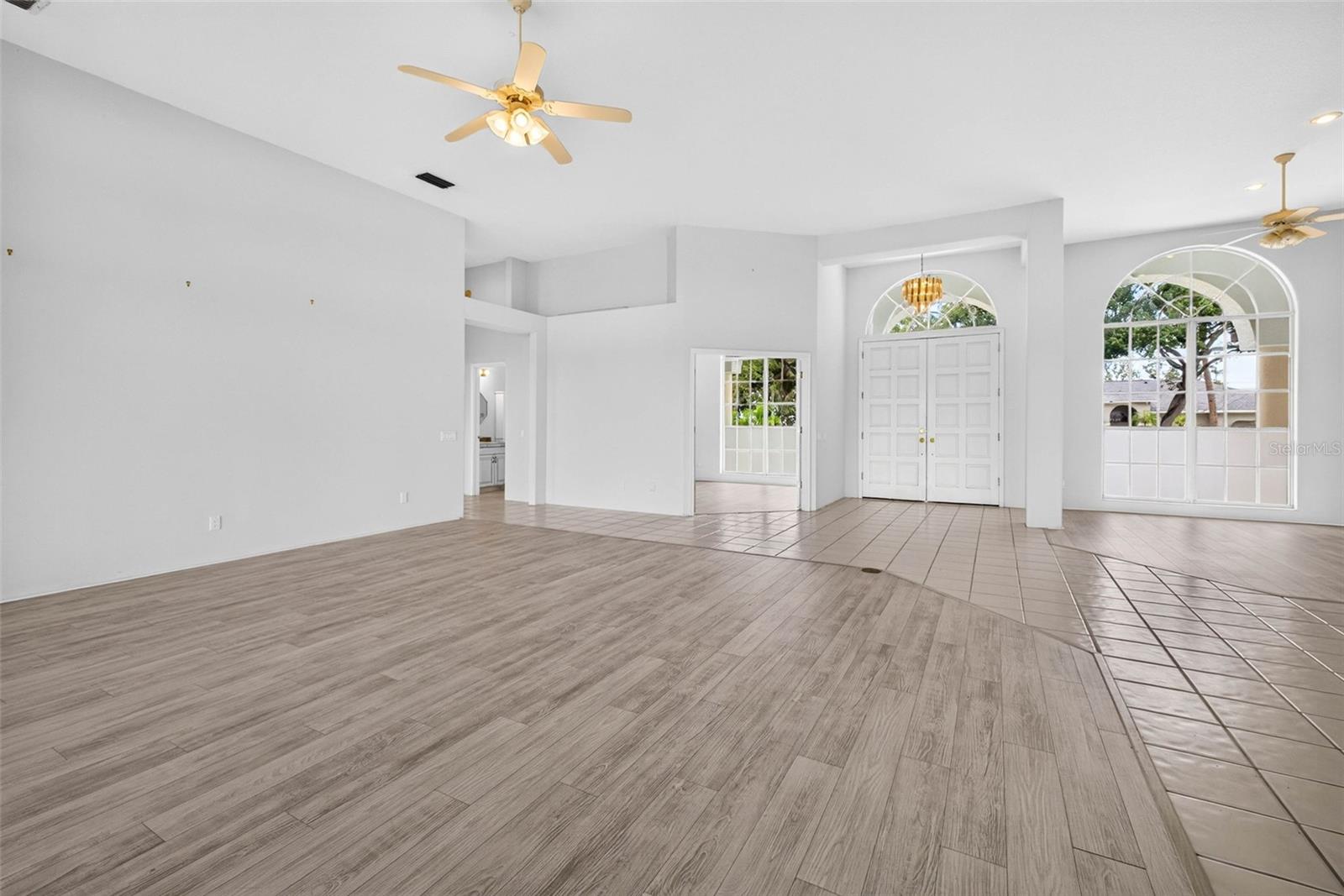 8911 RIVERLACHEN WAY — photo 11