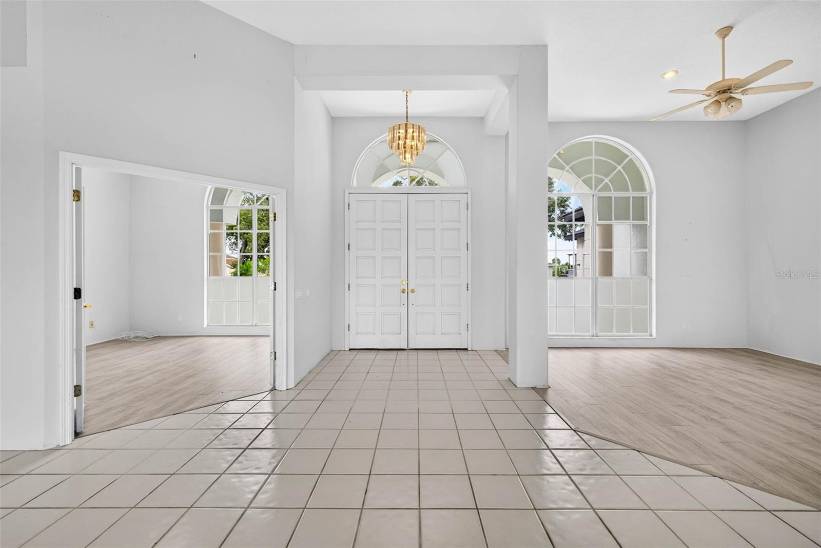 8911 RIVERLACHEN WAY — photo 9