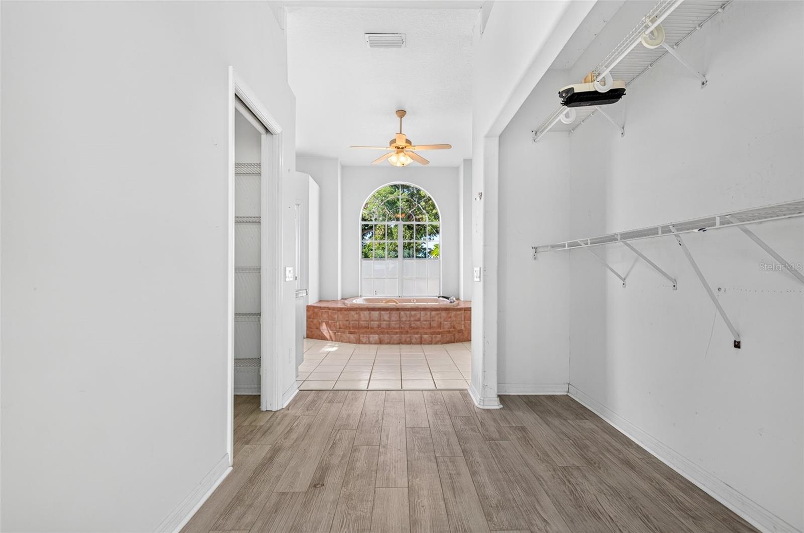 8911 RIVERLACHEN WAY — photo 34