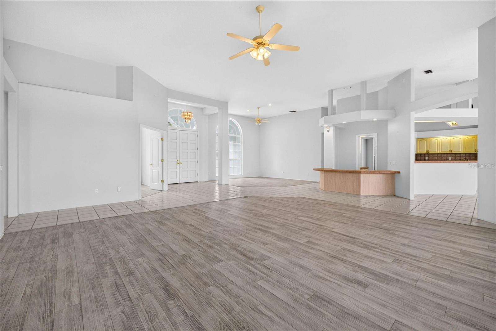 8911 RIVERLACHEN WAY — photo 15