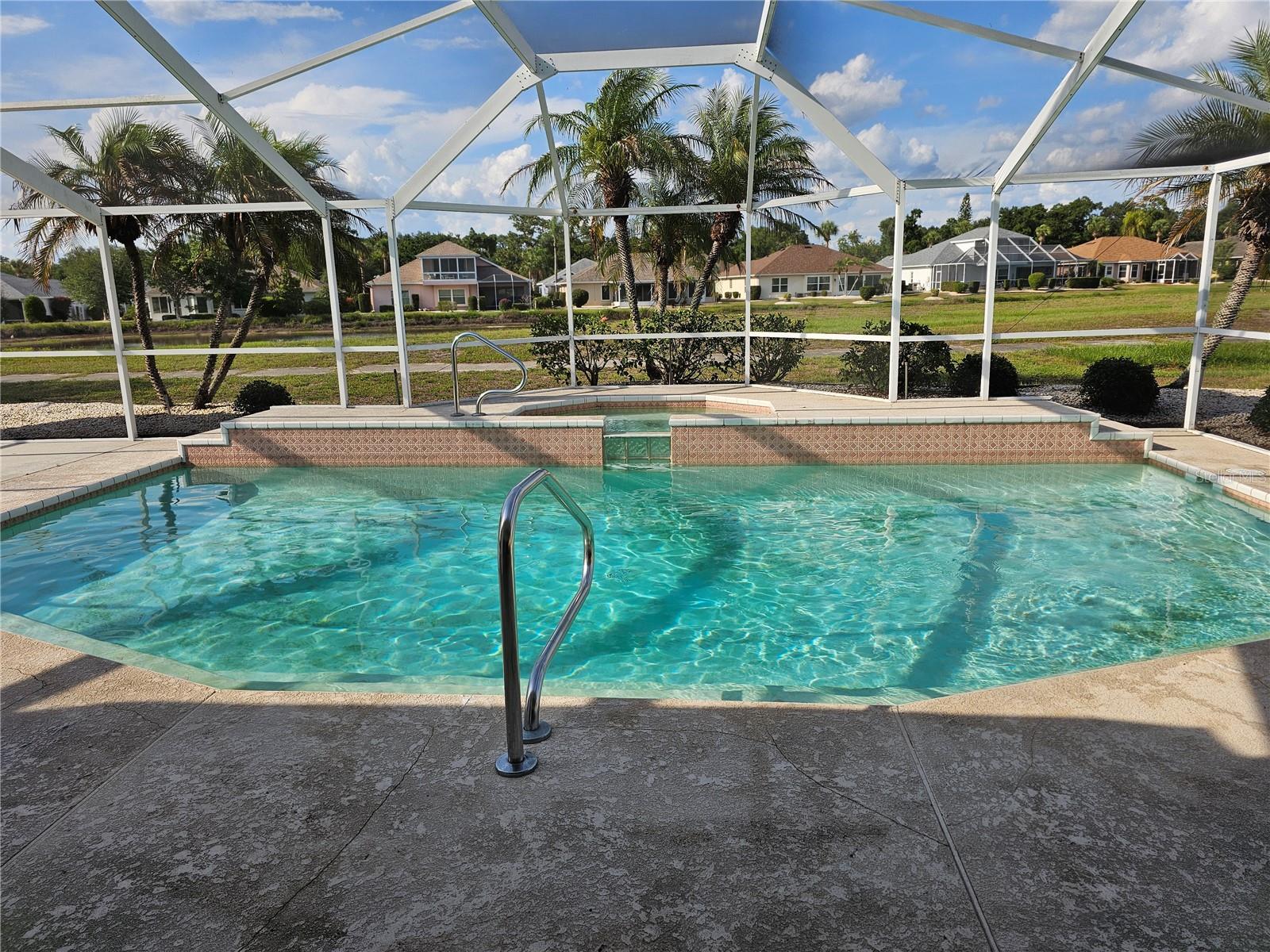 323 CALOOSA PALMS CT — photo 5