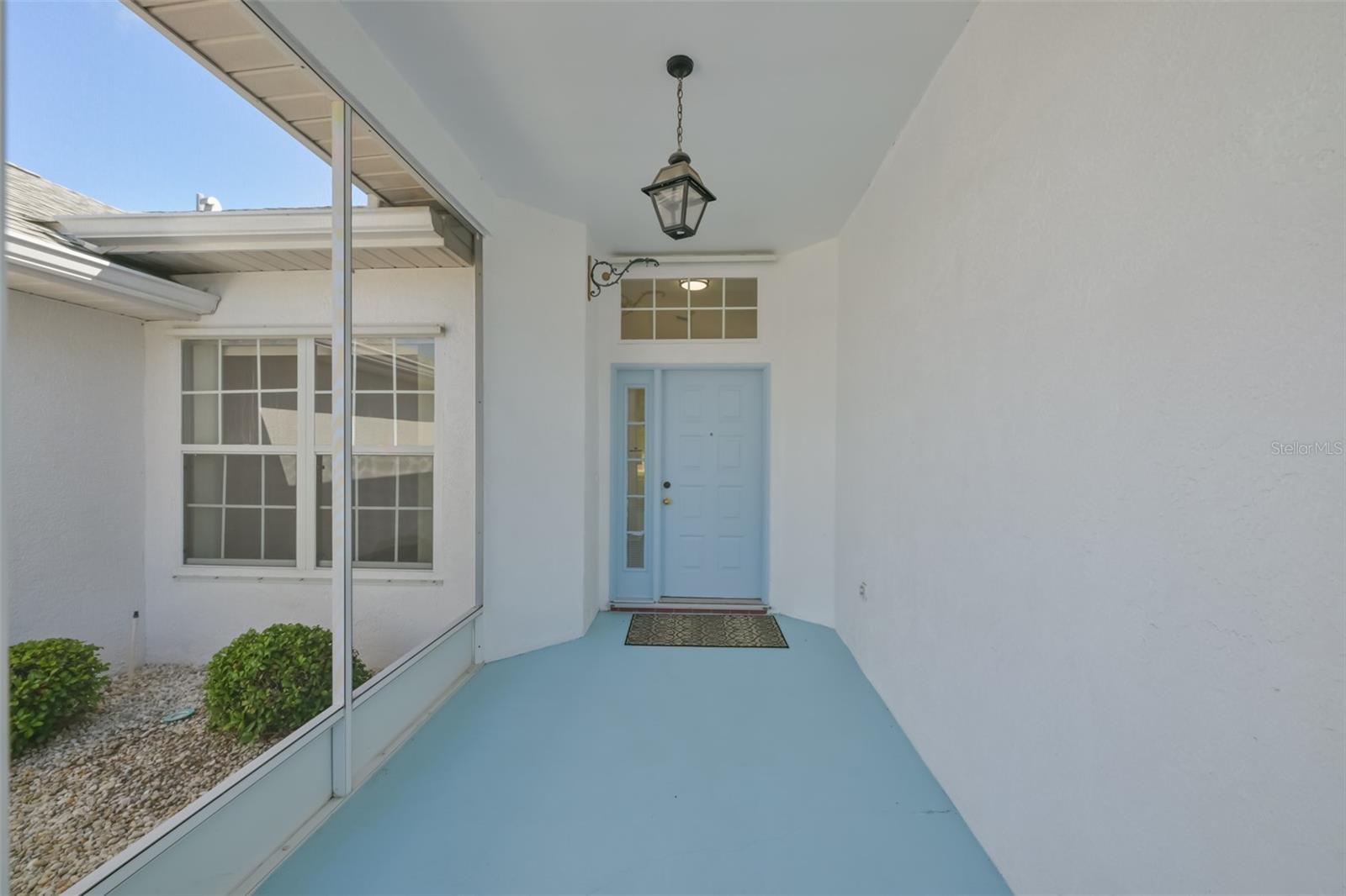 323 CALOOSA PALMS CT — photo 4