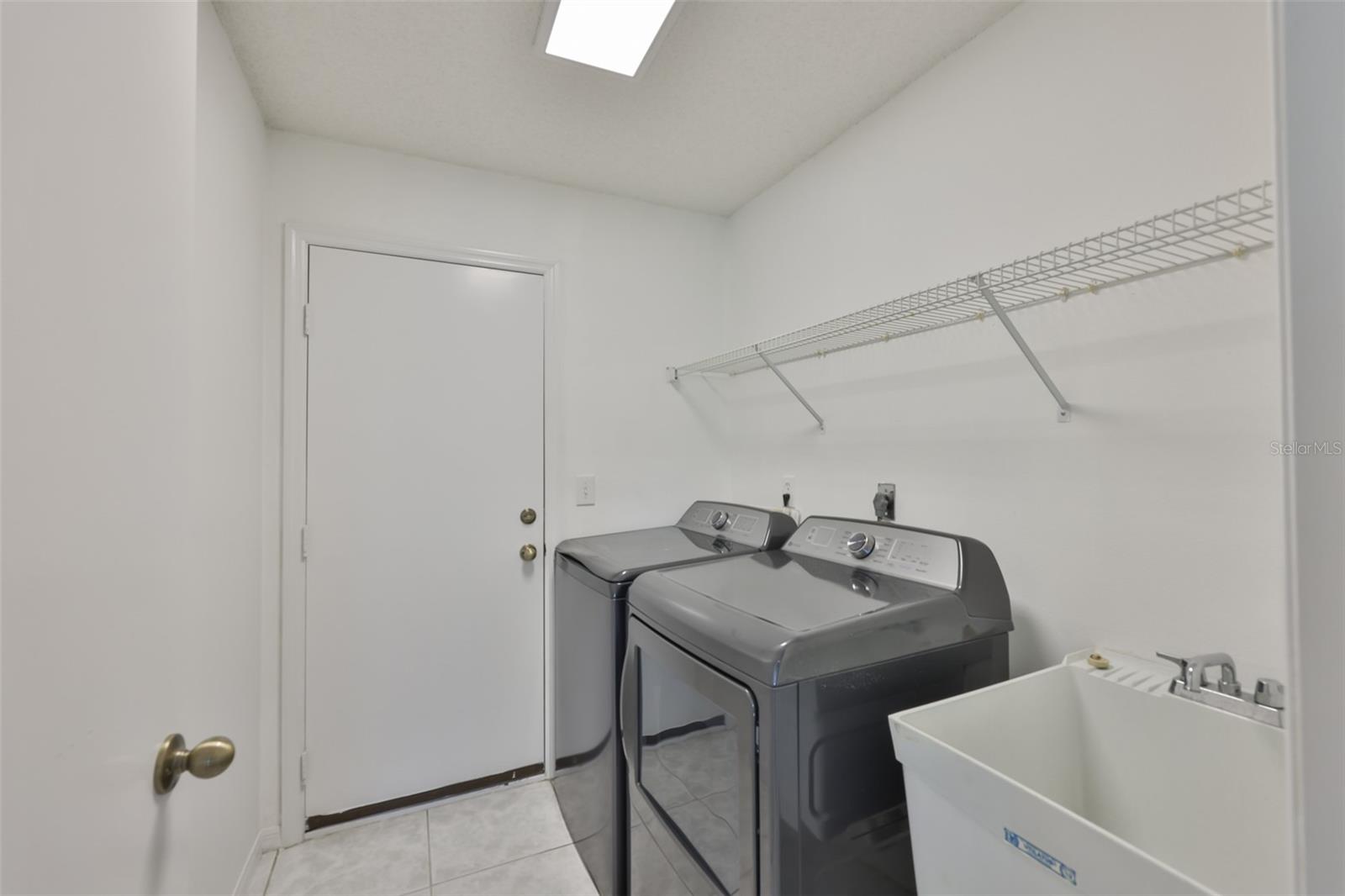323 CALOOSA PALMS CT — photo 29