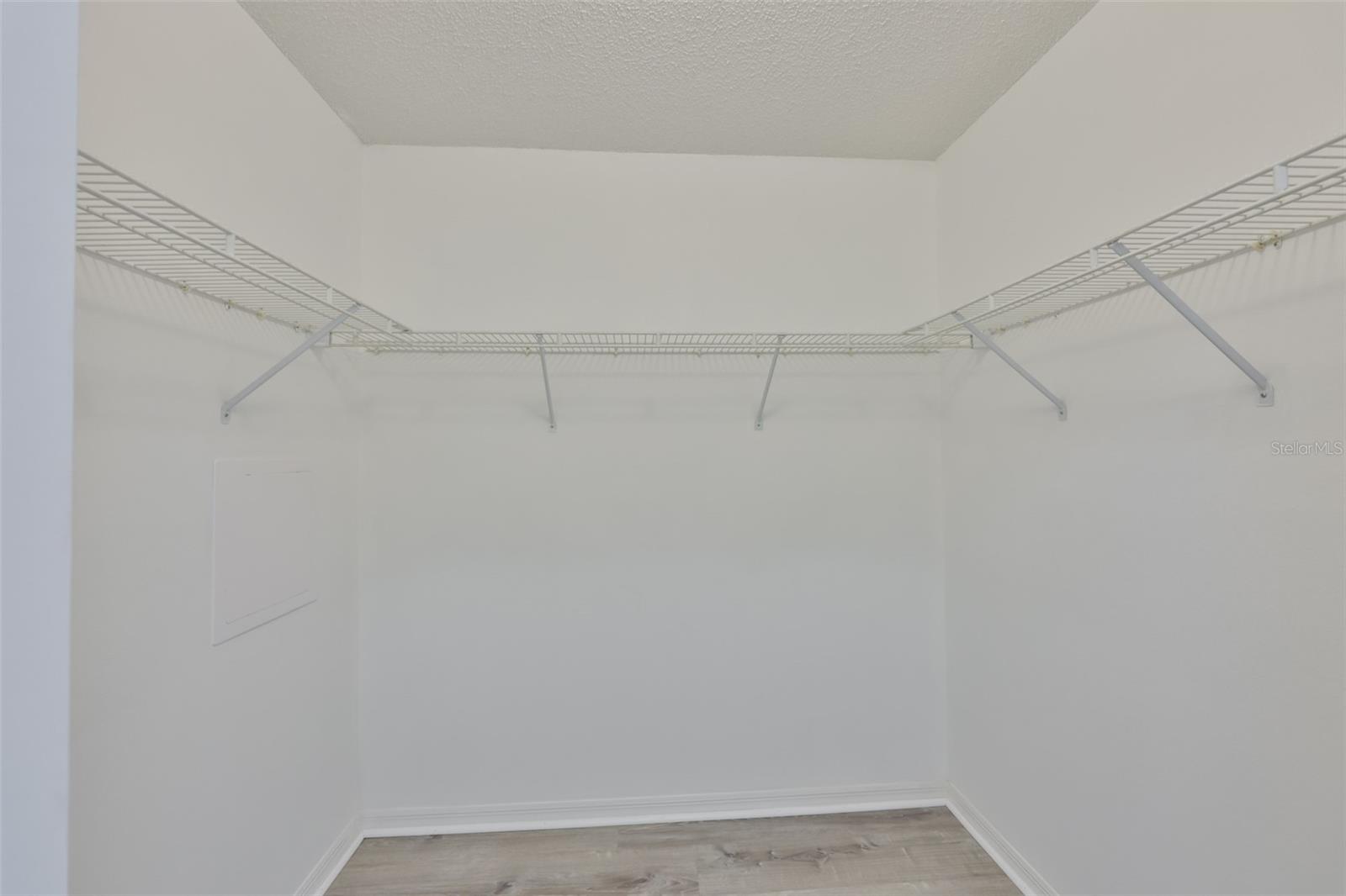 323 CALOOSA PALMS CT — photo 24