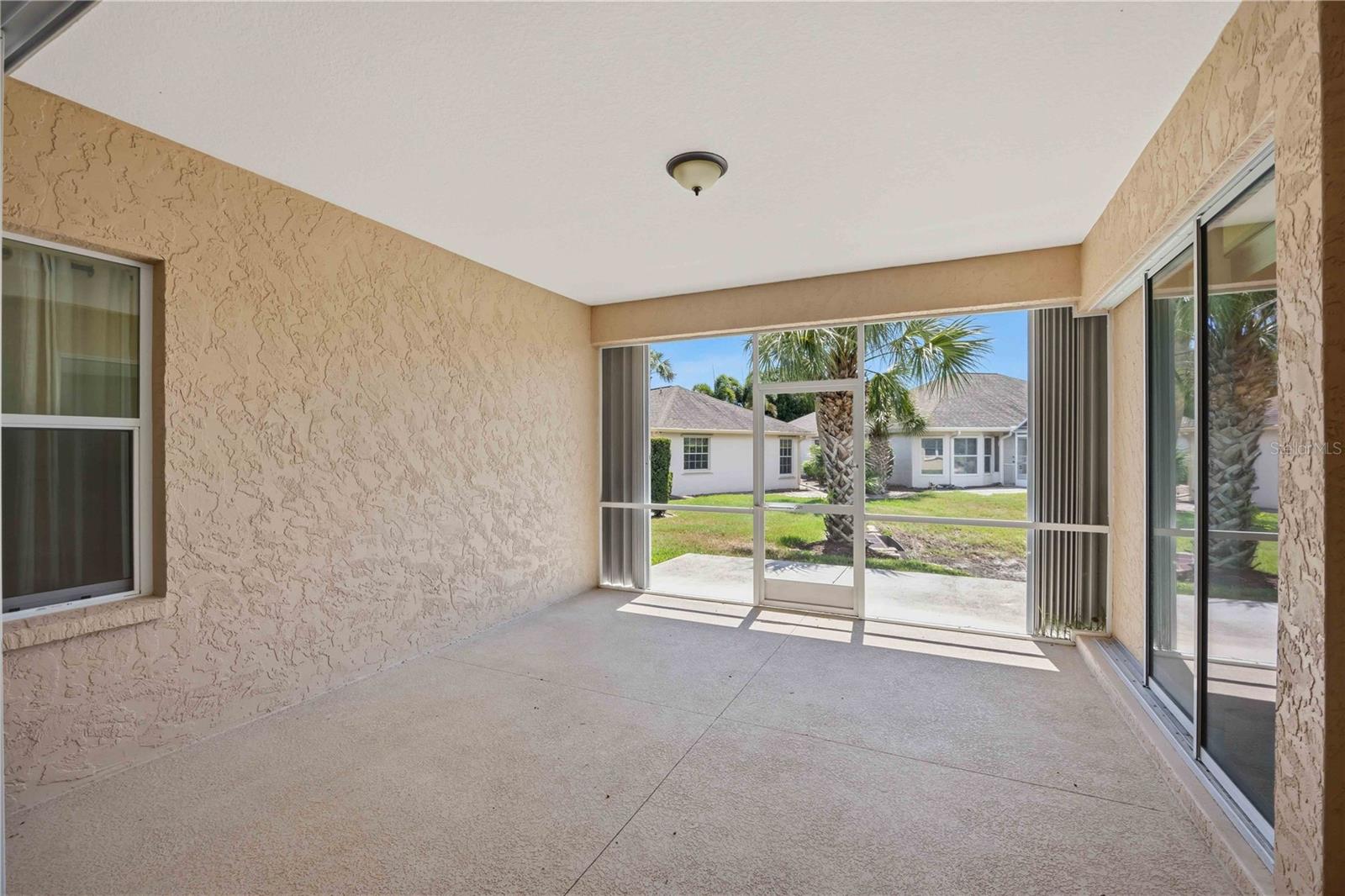 409 TOMOKA DR — photo 3