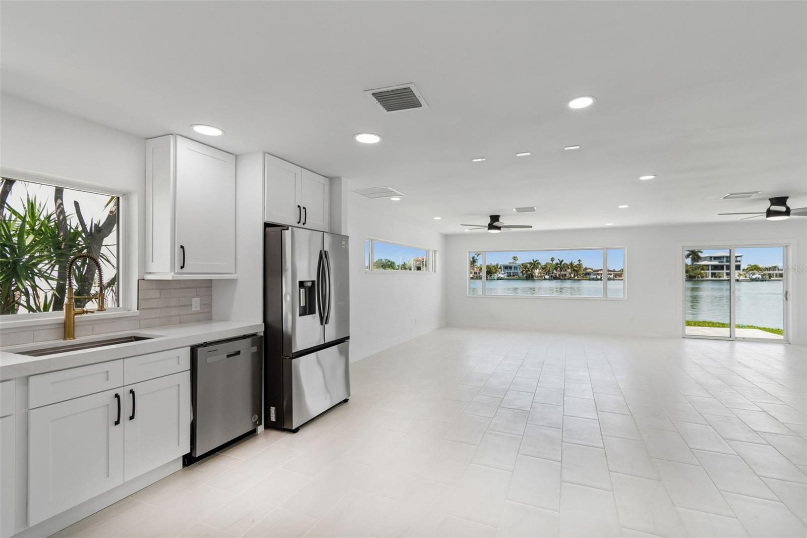 10238 TARPON DR — photo 16