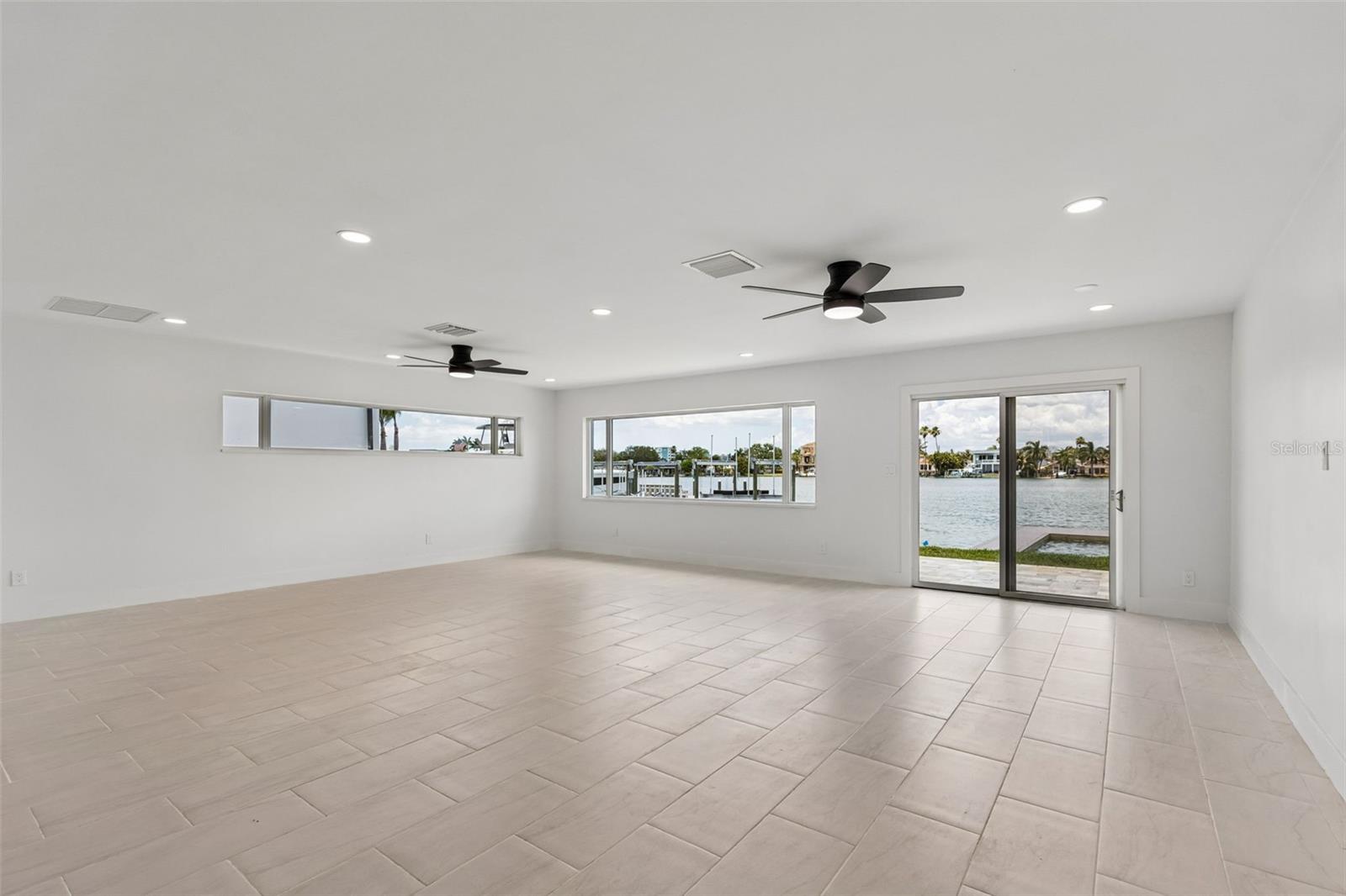 10238 TARPON DR — photo 9