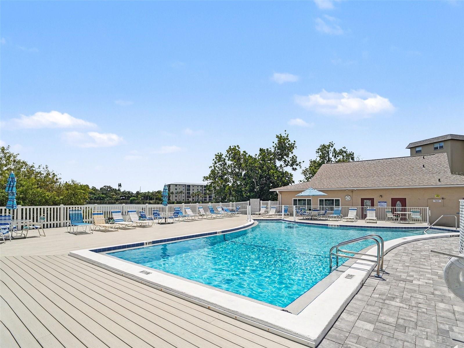 3801 LAKE BAYSHORE DR #H413 — photo 34