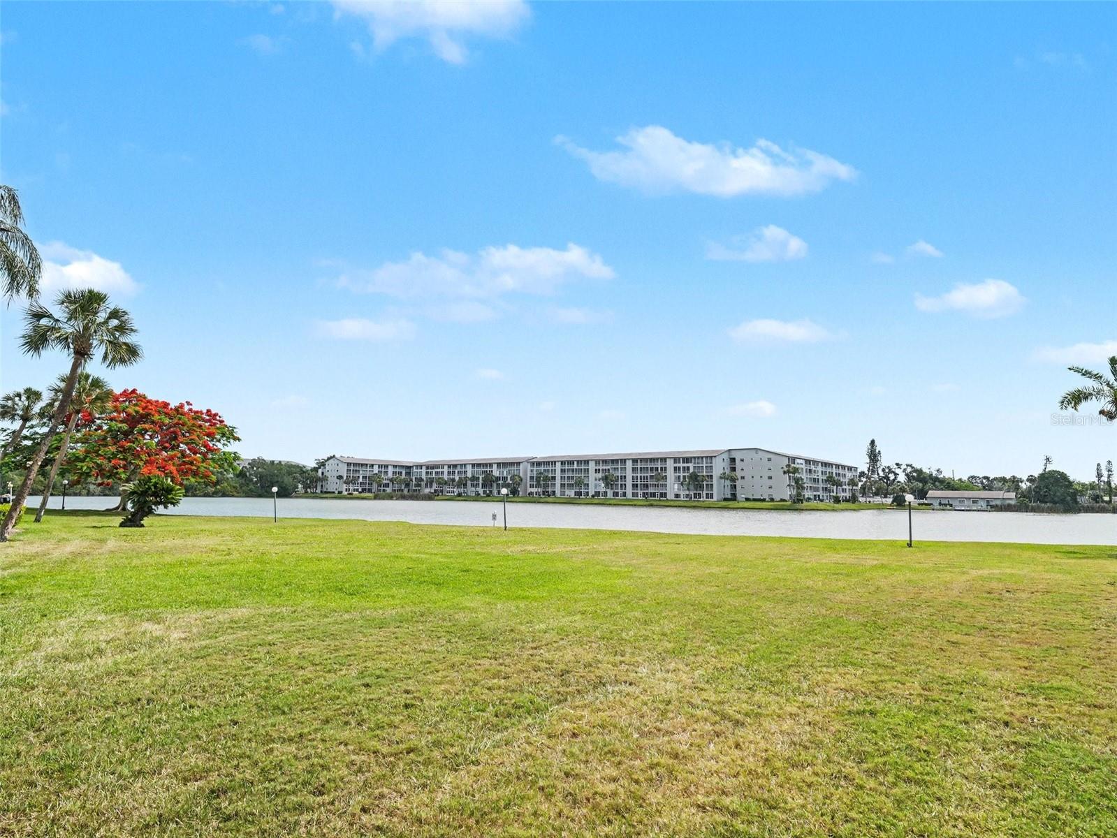 3801 LAKE BAYSHORE DR #H413 — photo 28