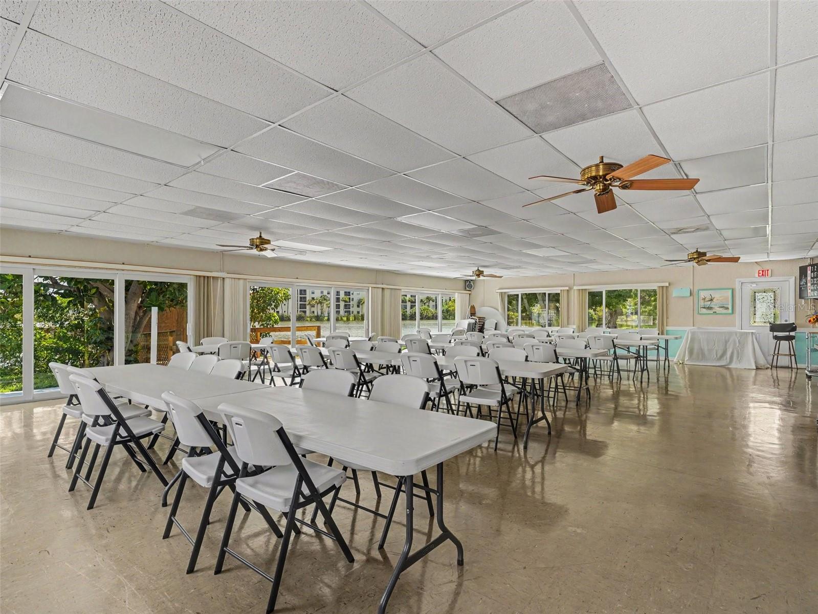 3801 LAKE BAYSHORE DR #H413 — photo 33