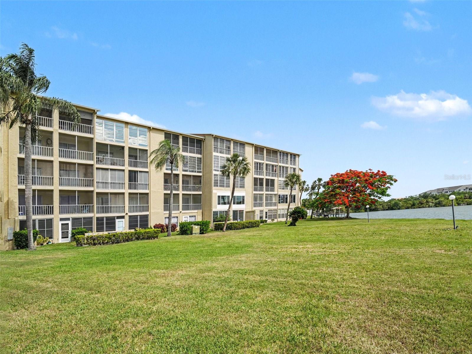 3801 LAKE BAYSHORE DR #H413 — photo 26