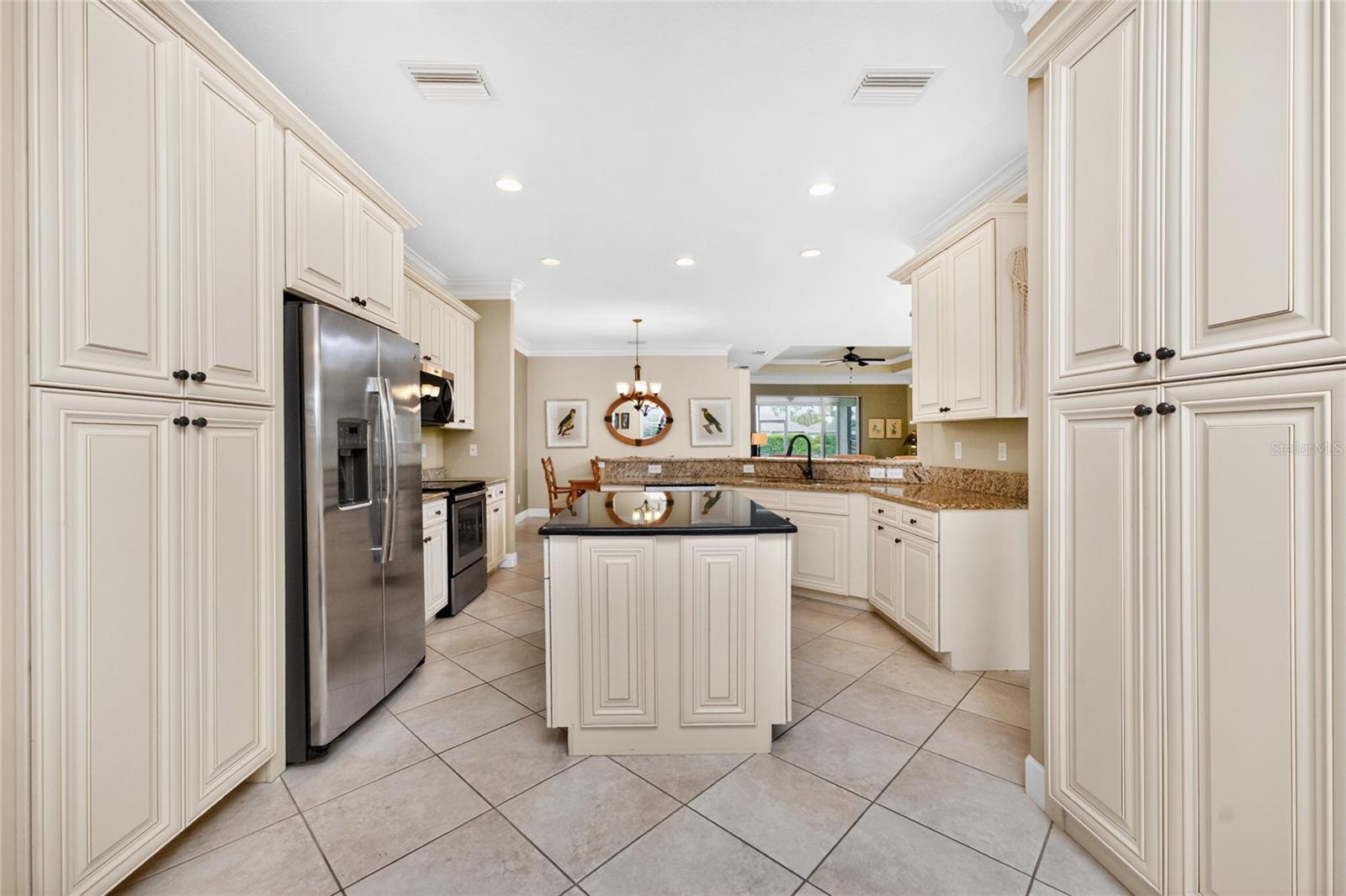 413 TOMOKA DR — photo 16