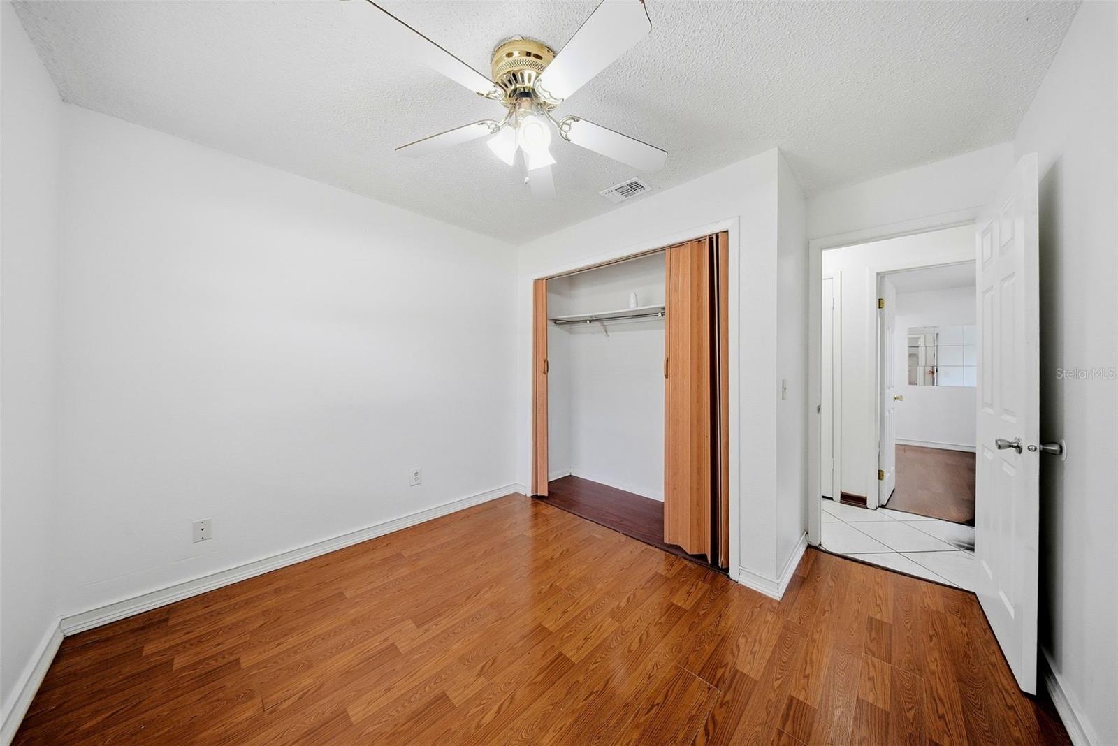 5020 PINE ST — photo 15
