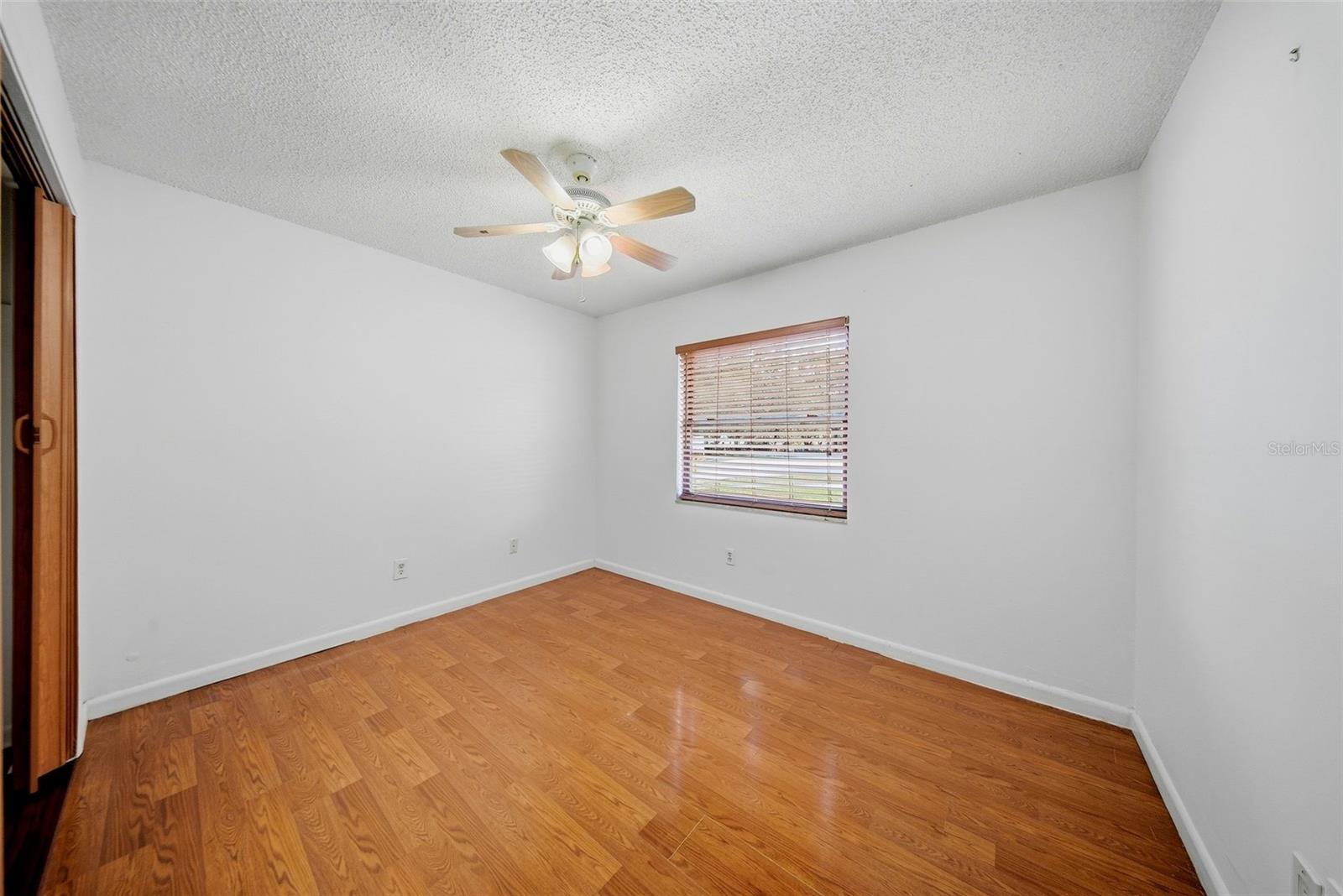 5020 PINE ST — photo 18