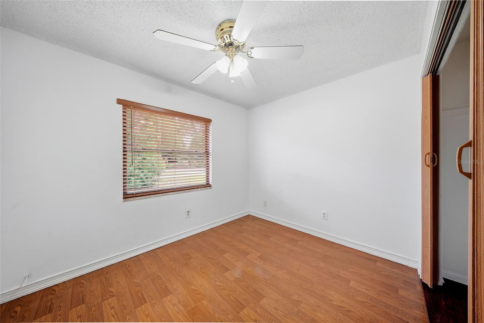 5020 PINE ST — photo 14