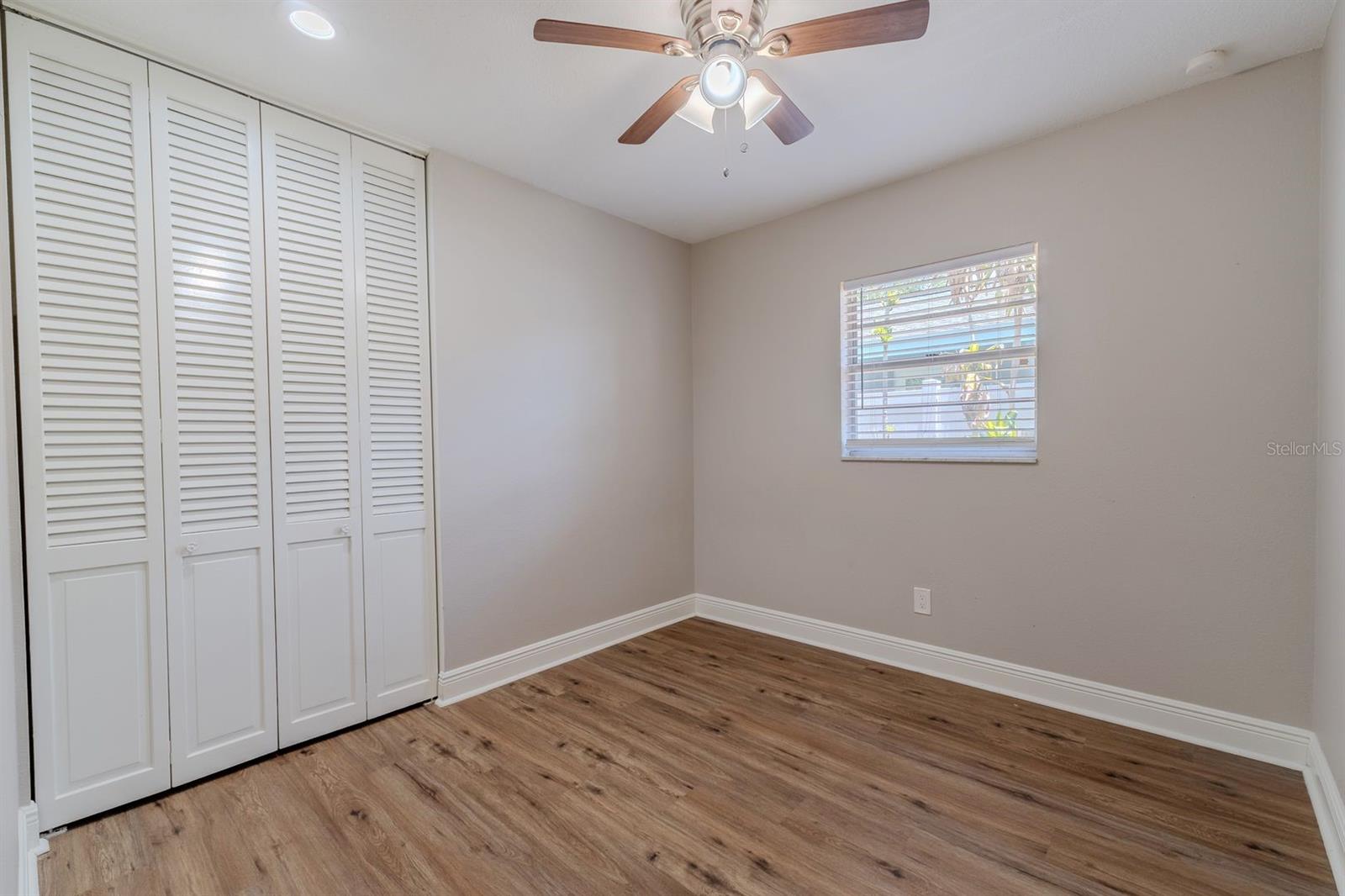 8018 W POCAHONTAS AVE — photo 19