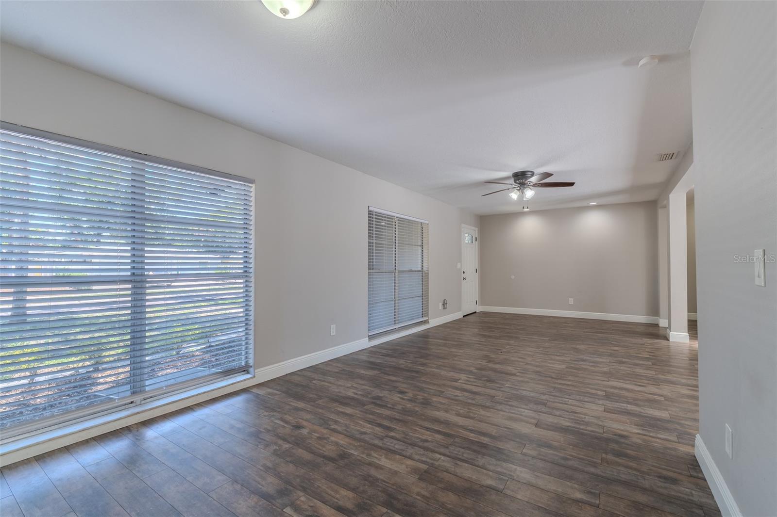 8018 W POCAHONTAS AVE — photo 7