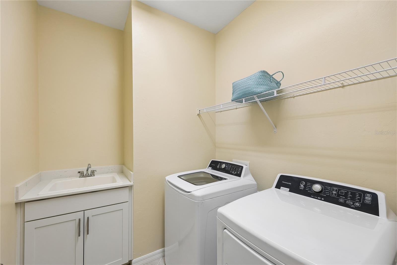 11177 PINOT DR — photo 35