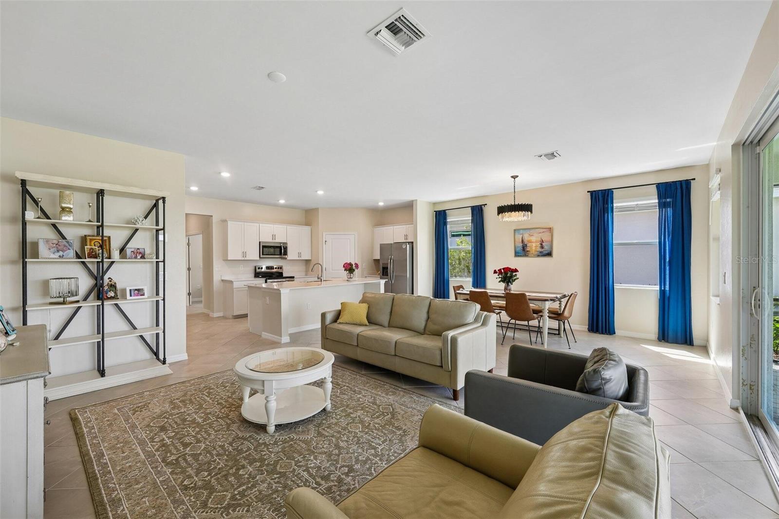 11177 PINOT DR — photo 4