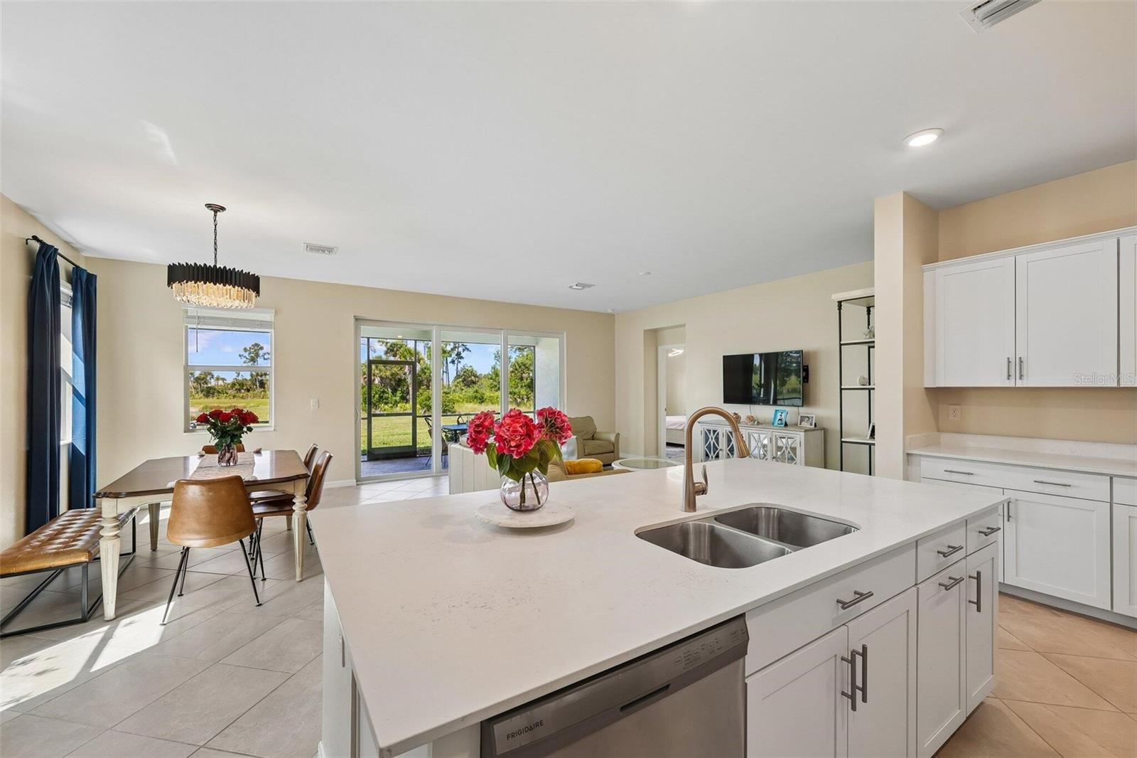 11177 PINOT DR — photo 17