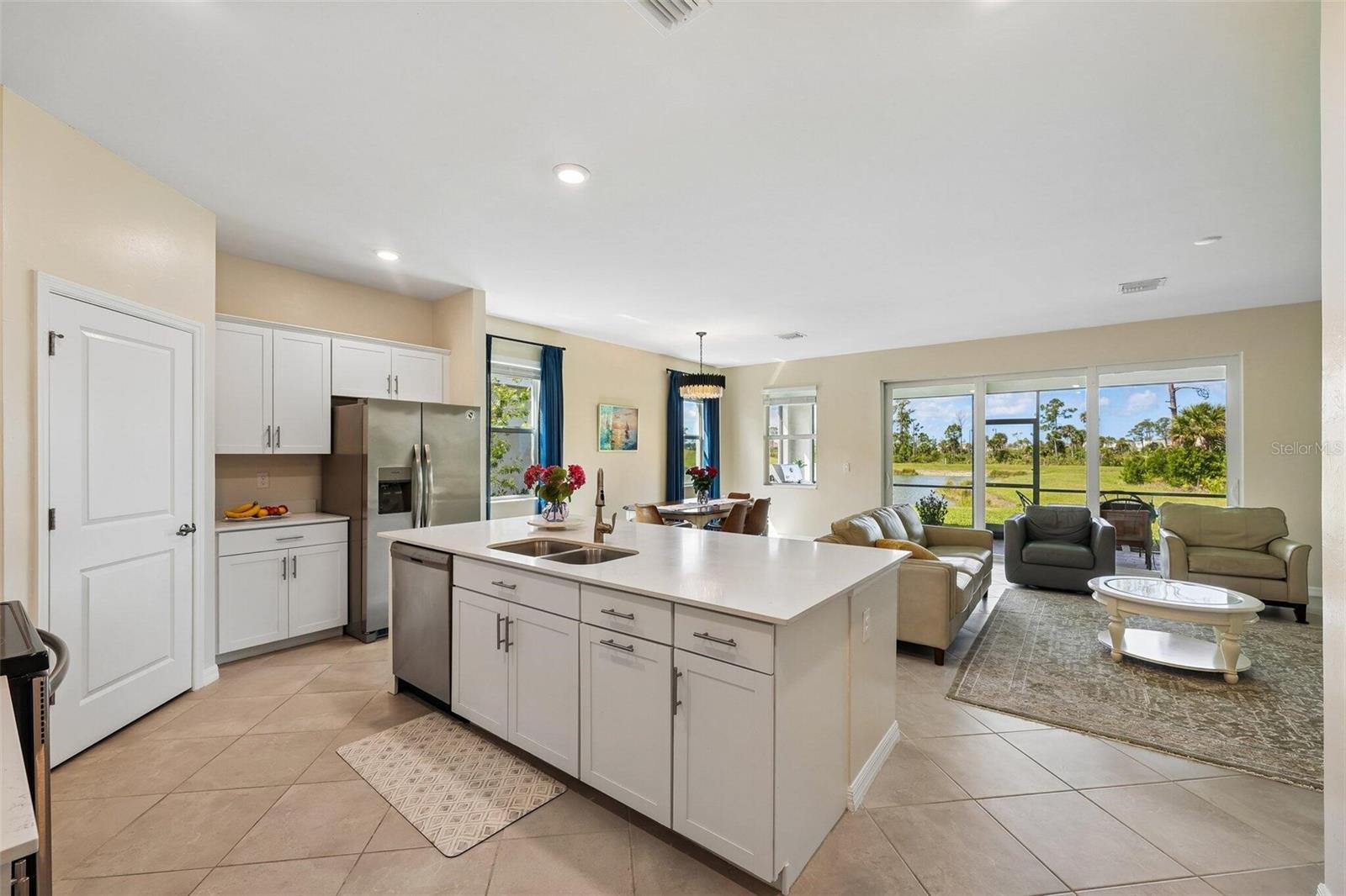 11177 PINOT DR — photo 6