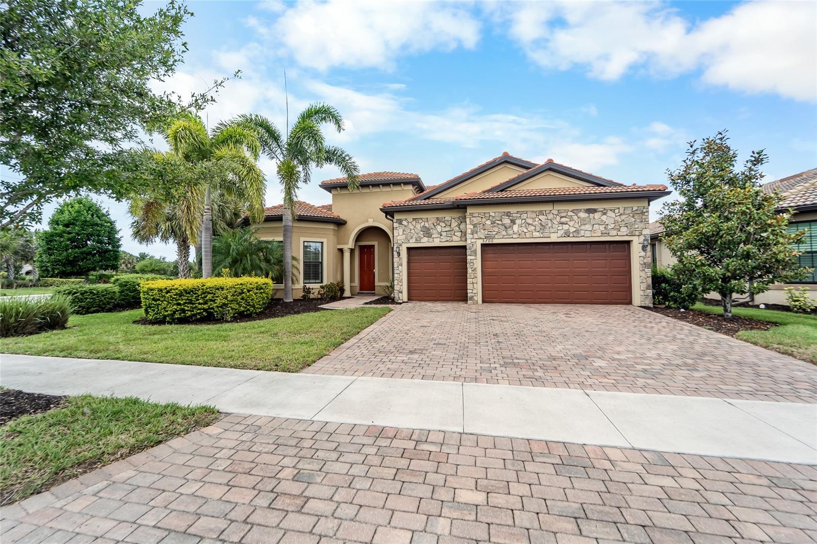 5700 SWEET LEAF WAY — photo 31