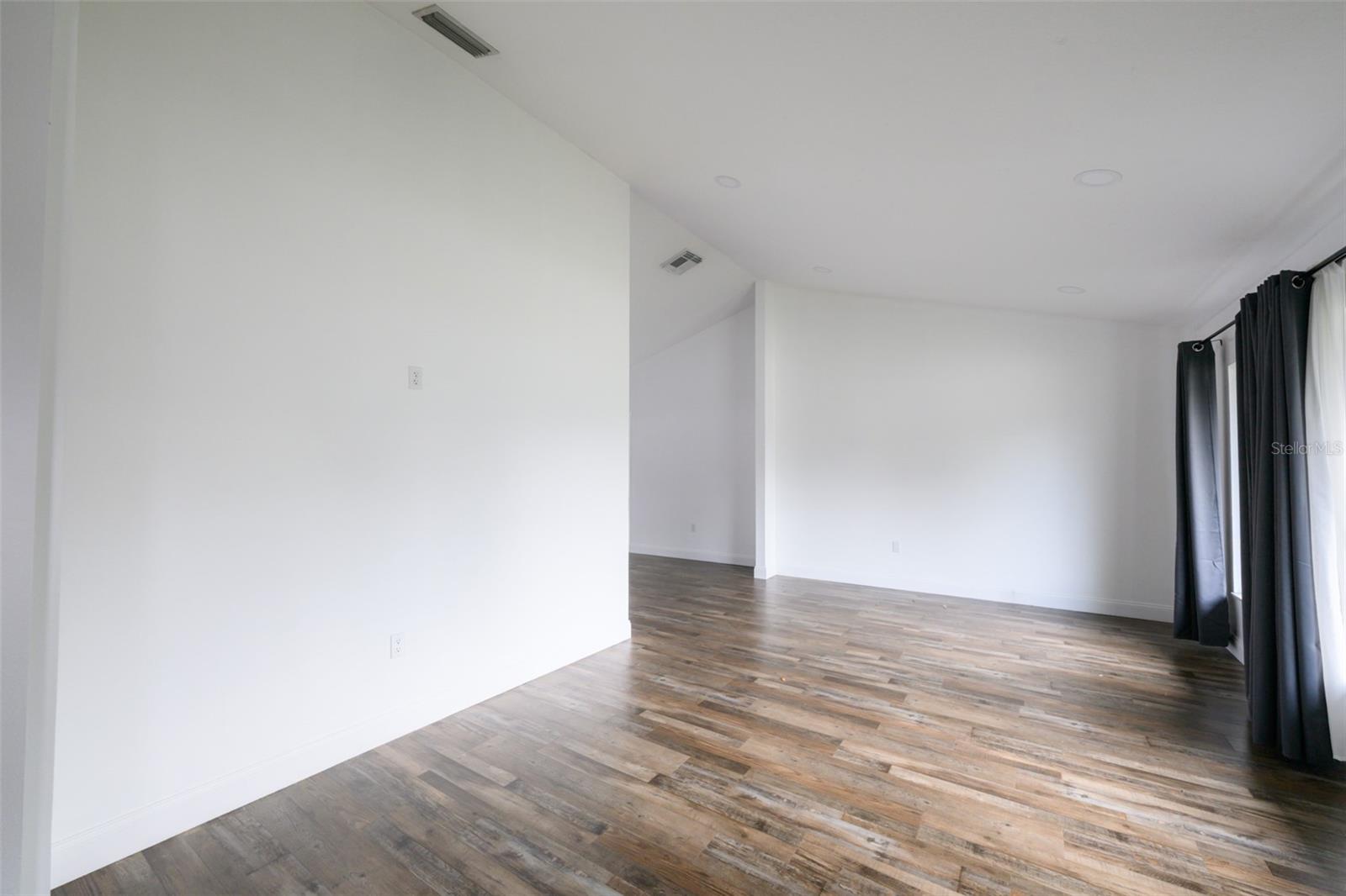 2701 HERNDON ST — photo 38