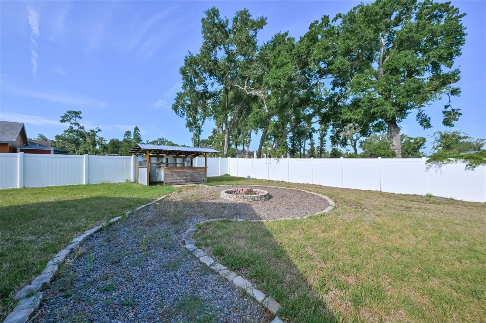2701 HERNDON ST — photo 31