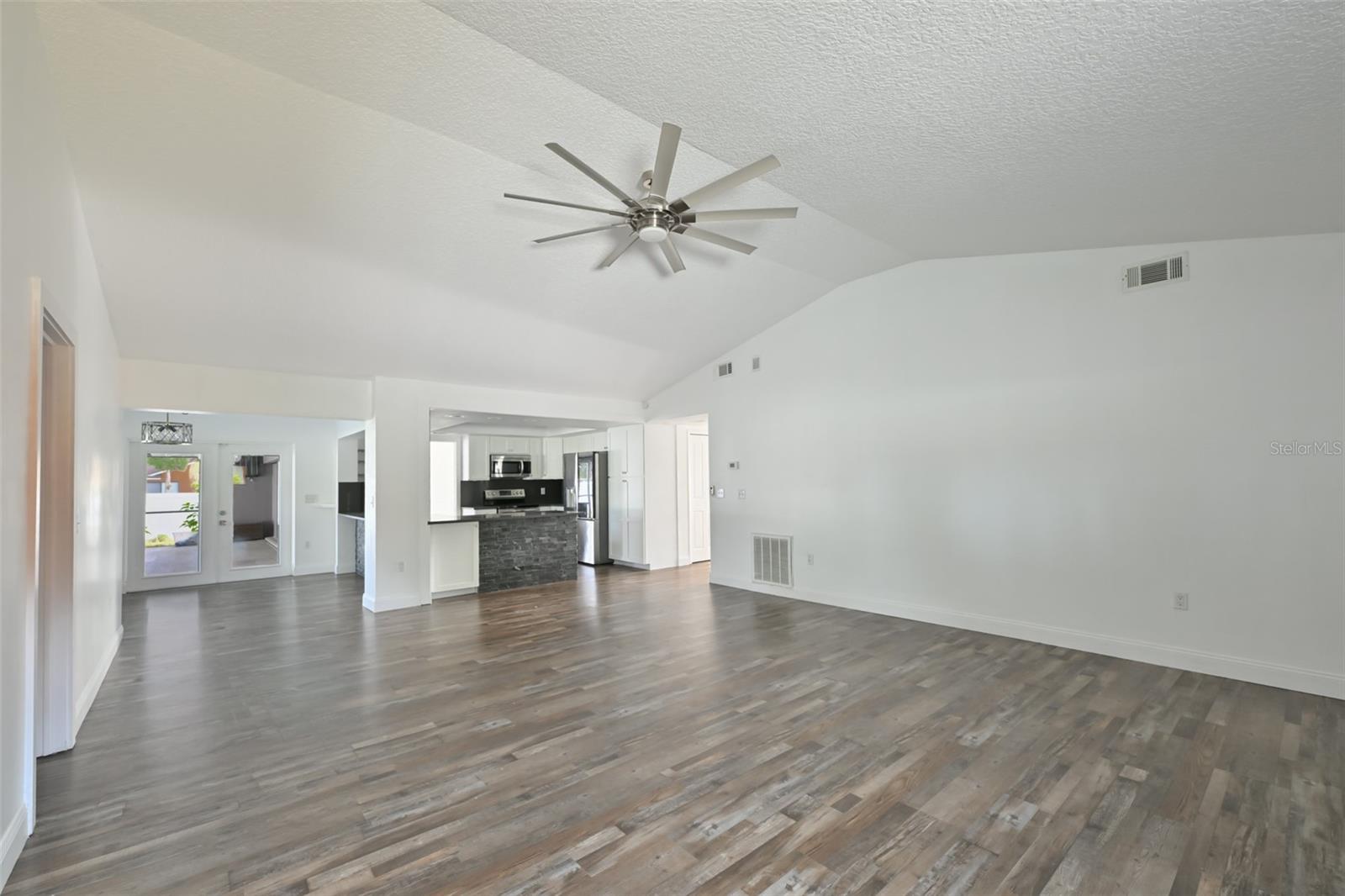 2701 HERNDON ST — photo 6