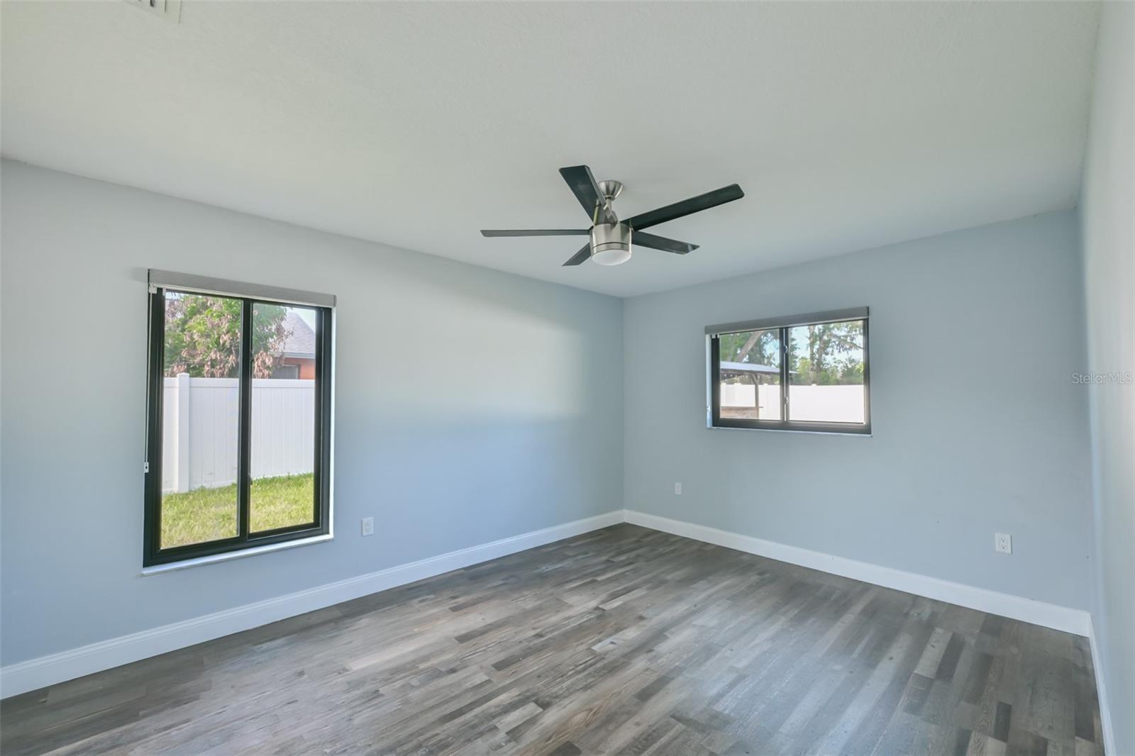2701 HERNDON ST — photo 42